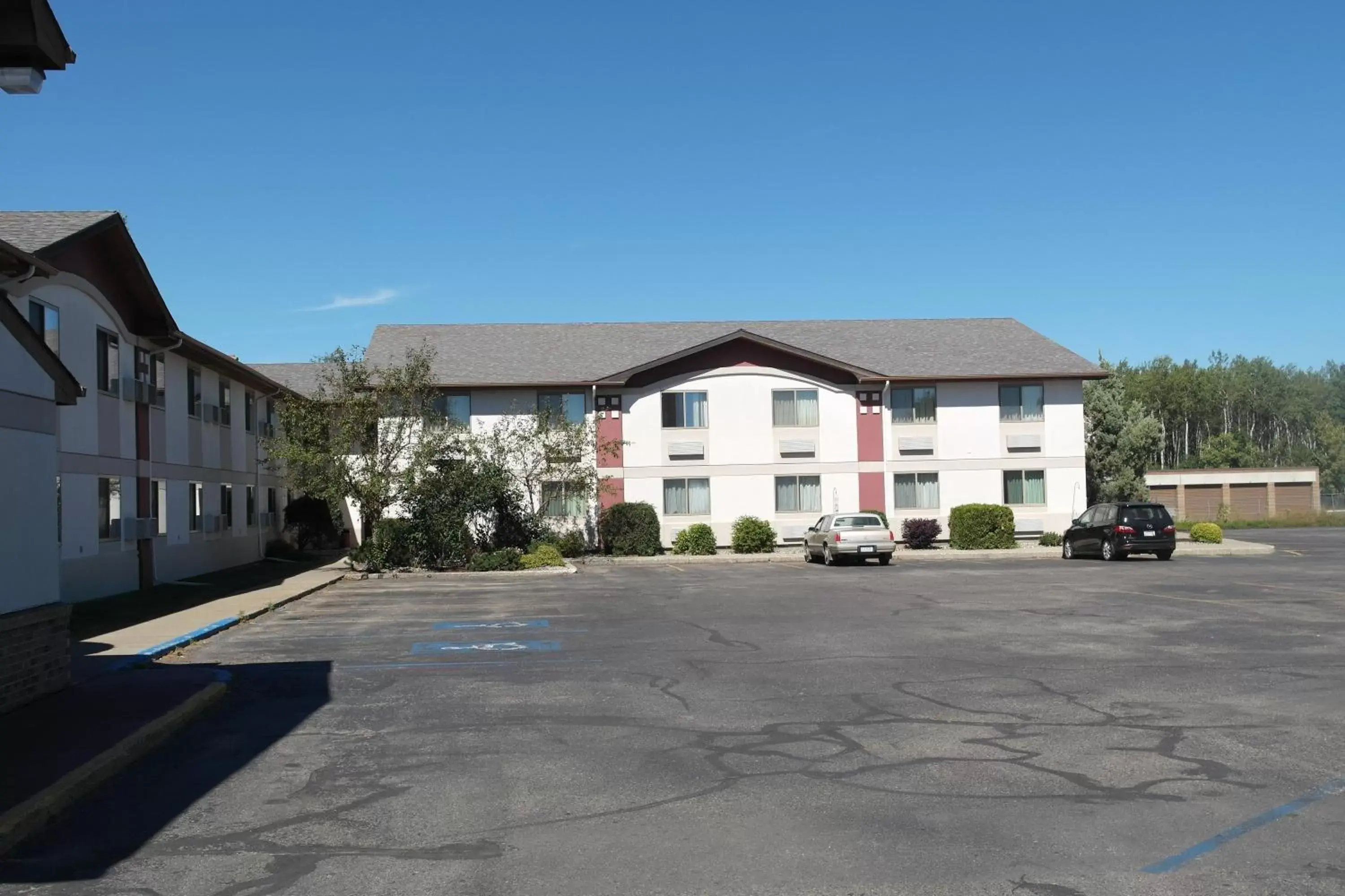 Facade/entrance, Property Building in Super 8 by Wyndham Bemidji MN