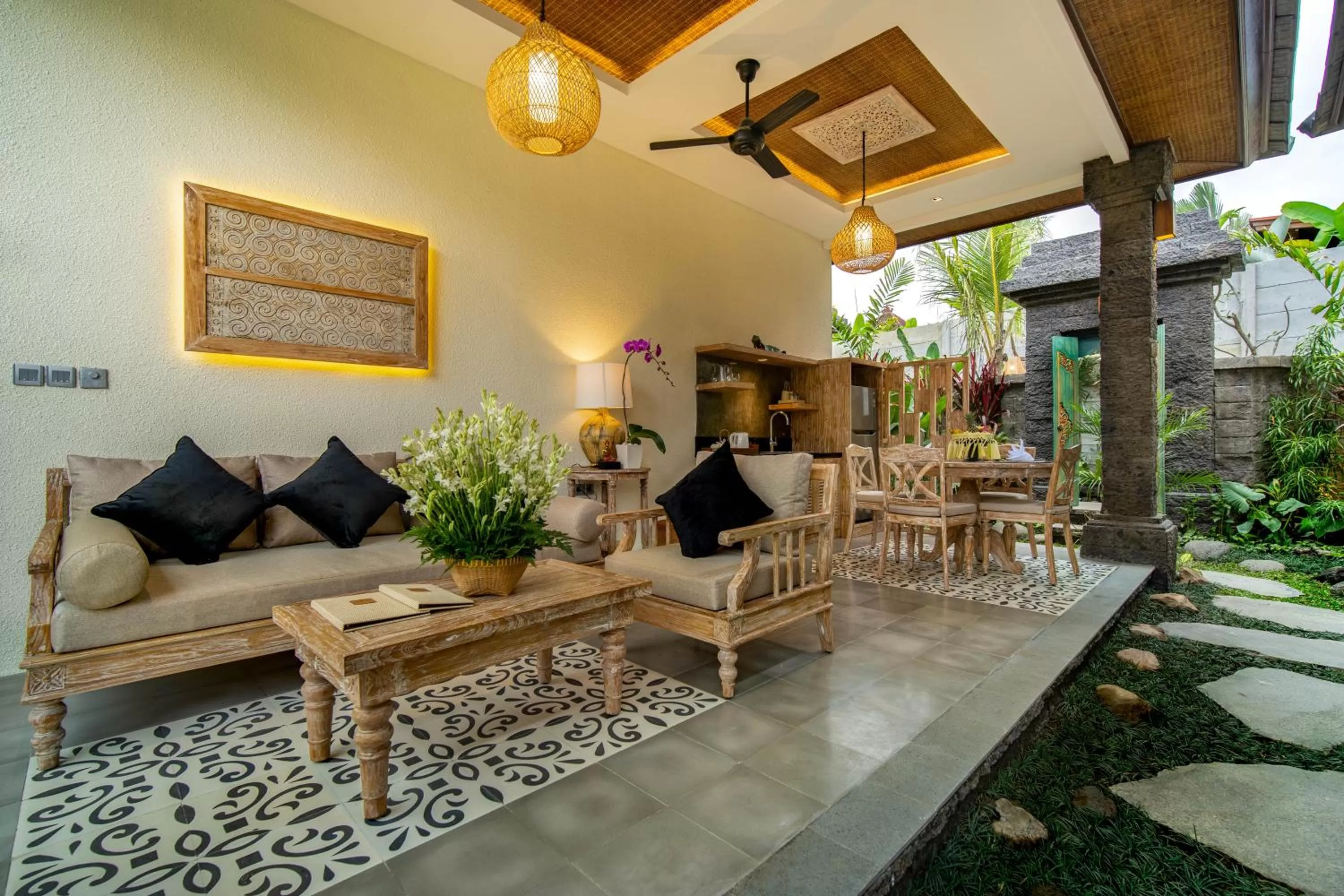 Living room in Bliss Ubud Spa Resort