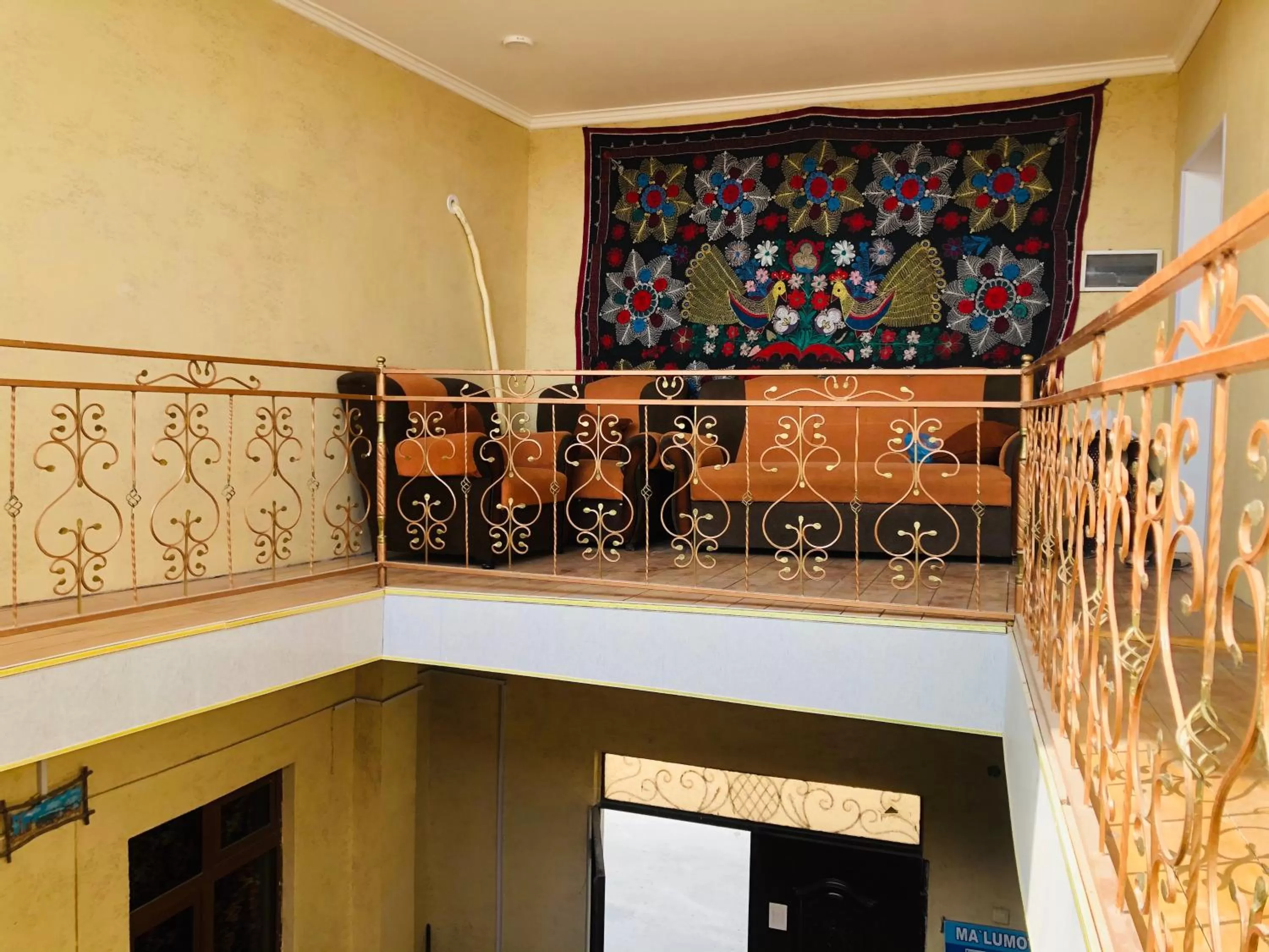 Seating area, Kitchen/Kitchenette in Hotel Uncle Kolya Boutique