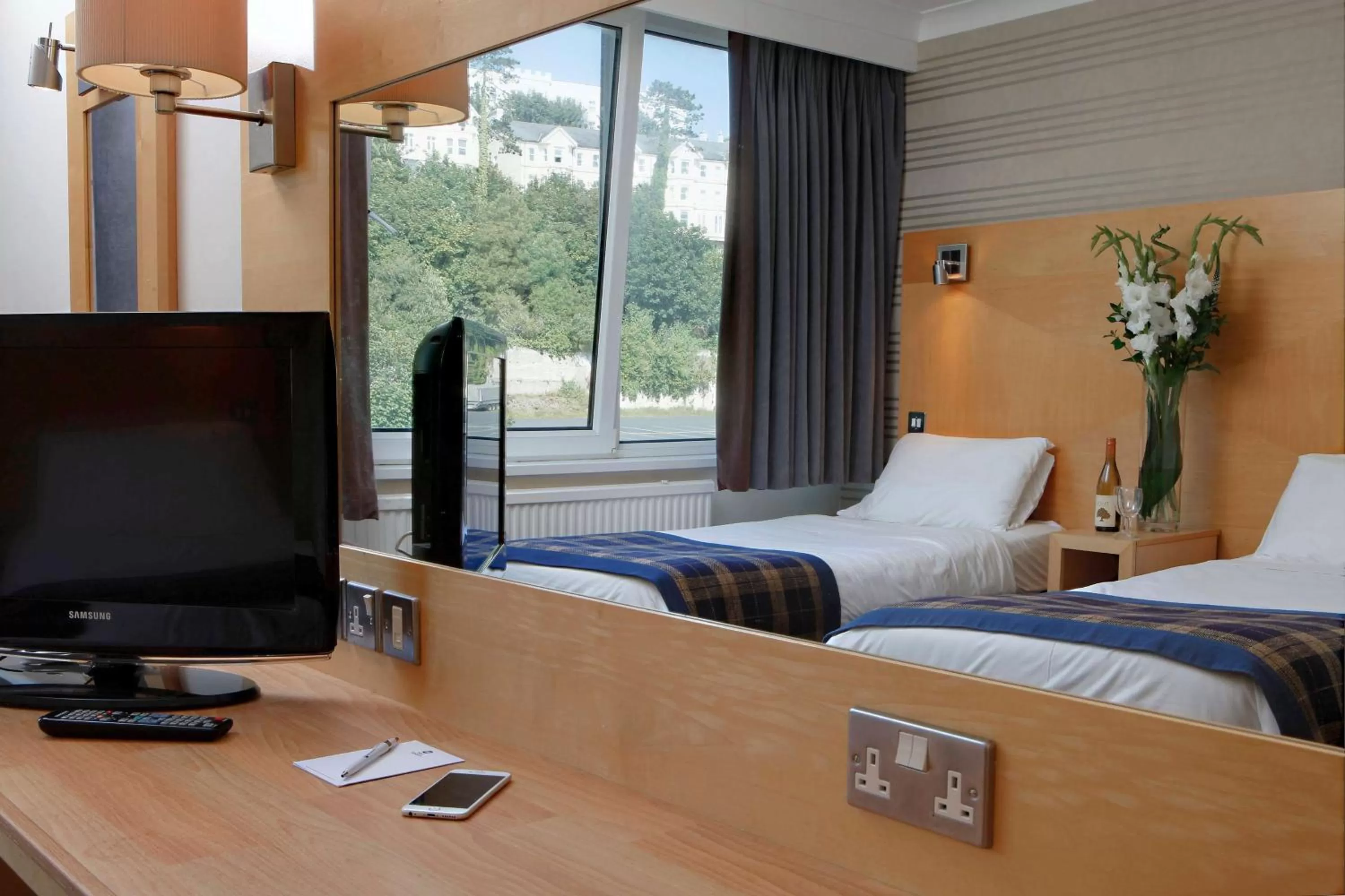 Photo of the whole room, Bed in Best Western Palace Hotel & Casino