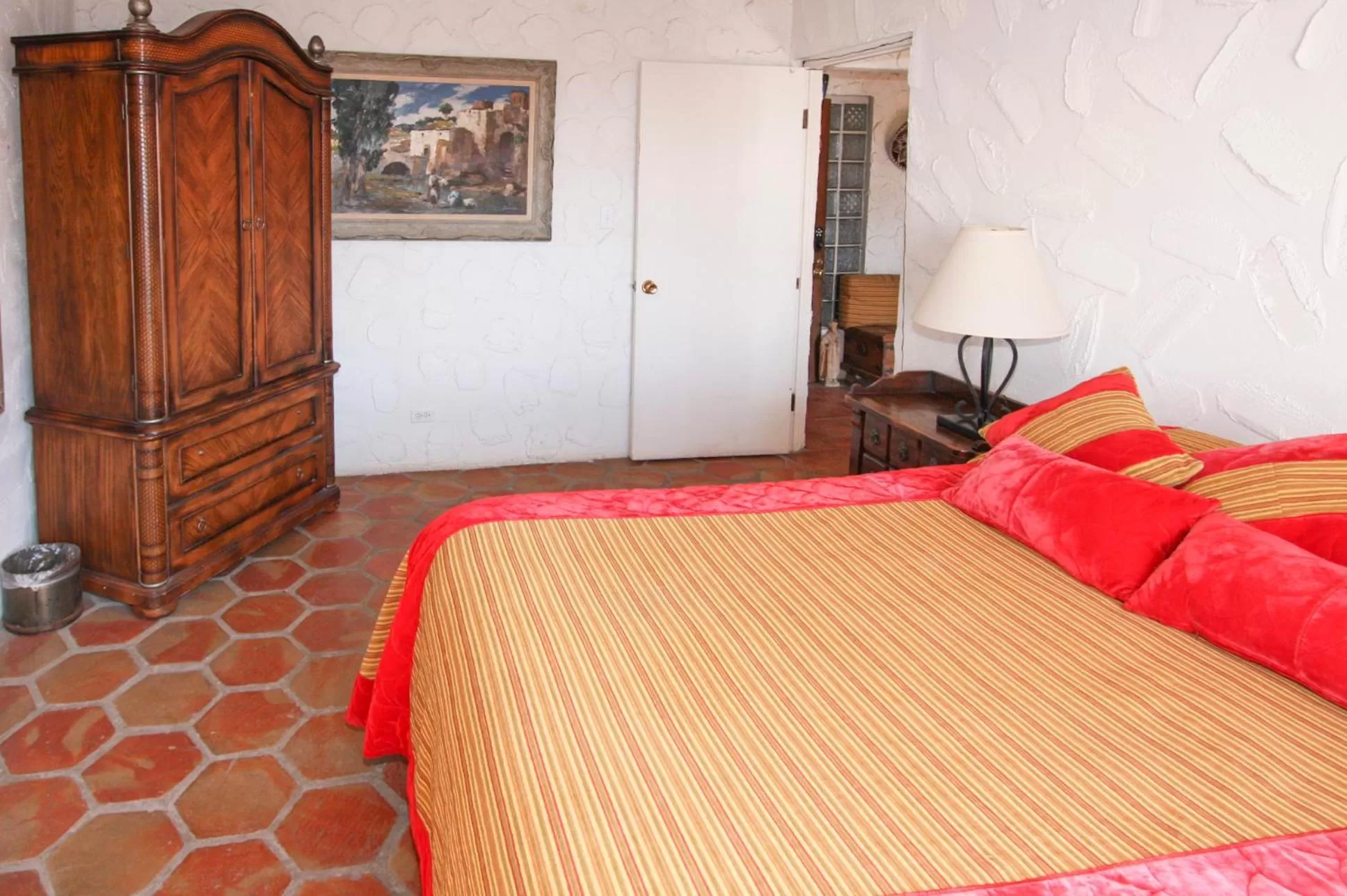 Photo of the whole room, Bed in Poco Cielo Hotel