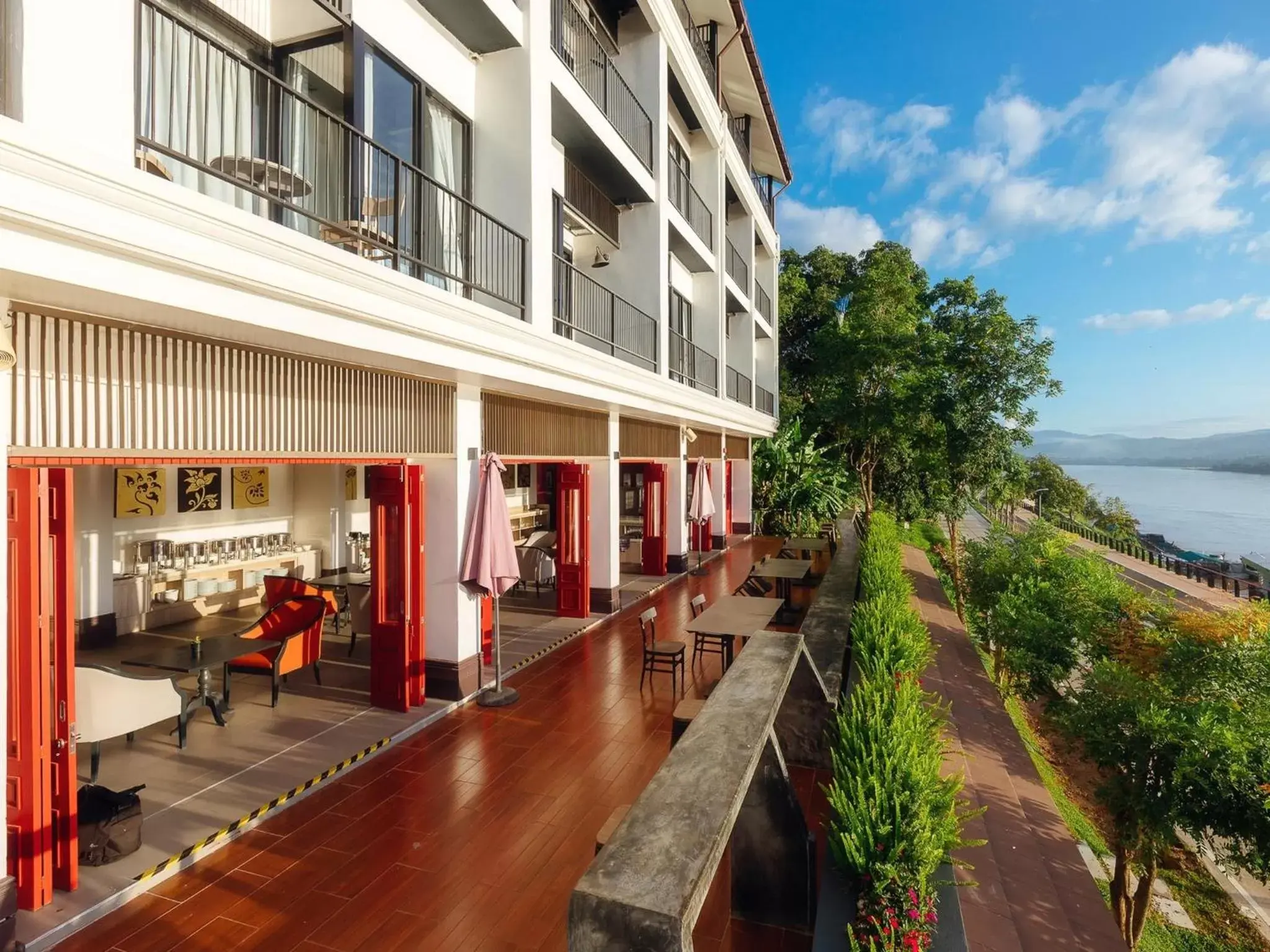 Property building in Fortune Riverview Hotel Chiang Khong