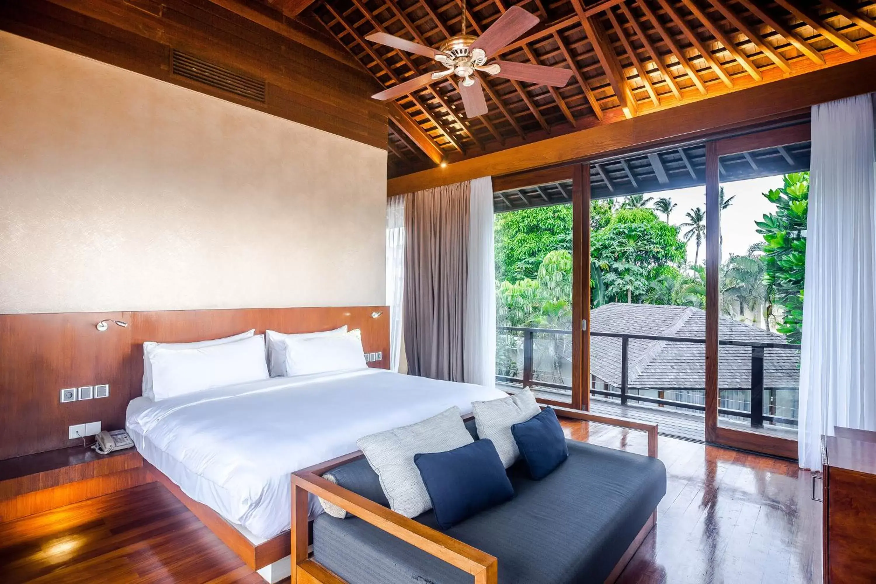 Balcony/Terrace, Bed in Holiday Inn Resort Baruna Bali, an IHG Hotel - CHSE Certified