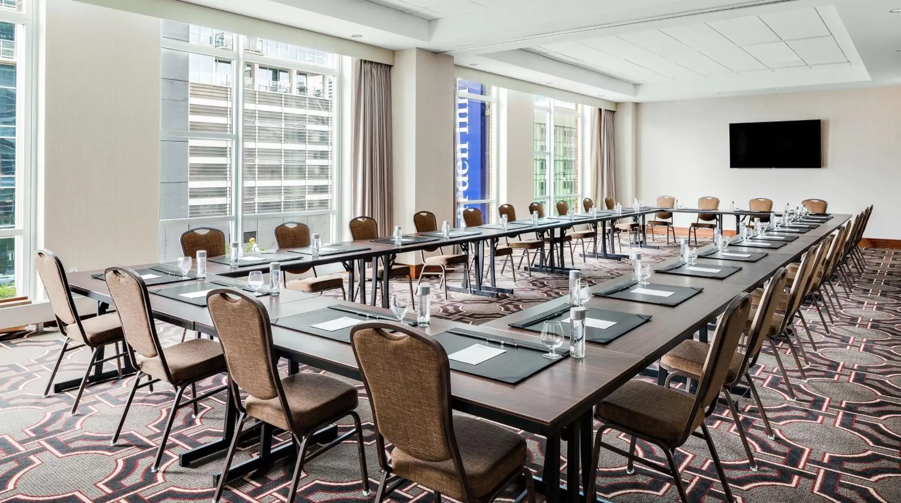 Meeting/conference room in Hilton Garden Inn Chicago McCormick Place