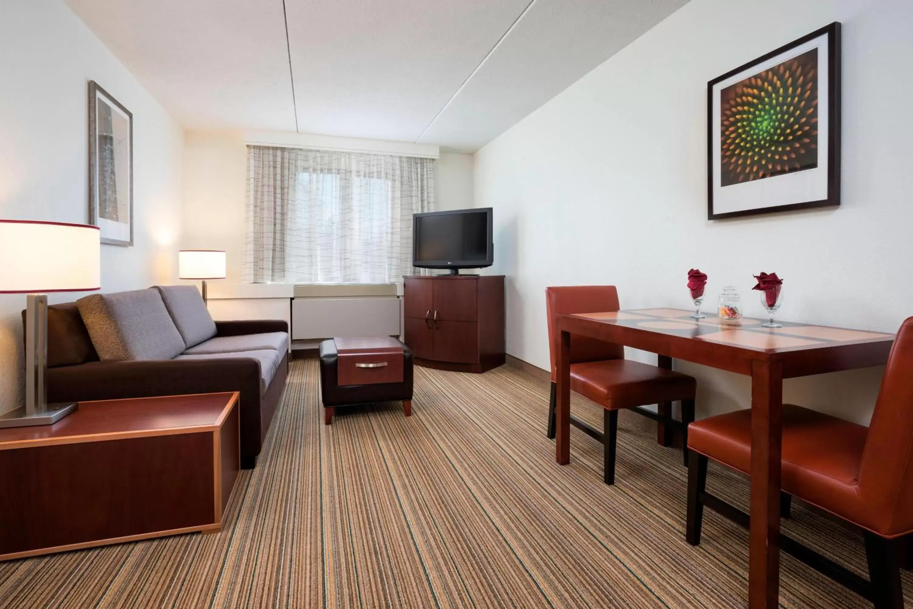 Living room, Seating Area in Residence Inn by Marriott Minneapolis Edina