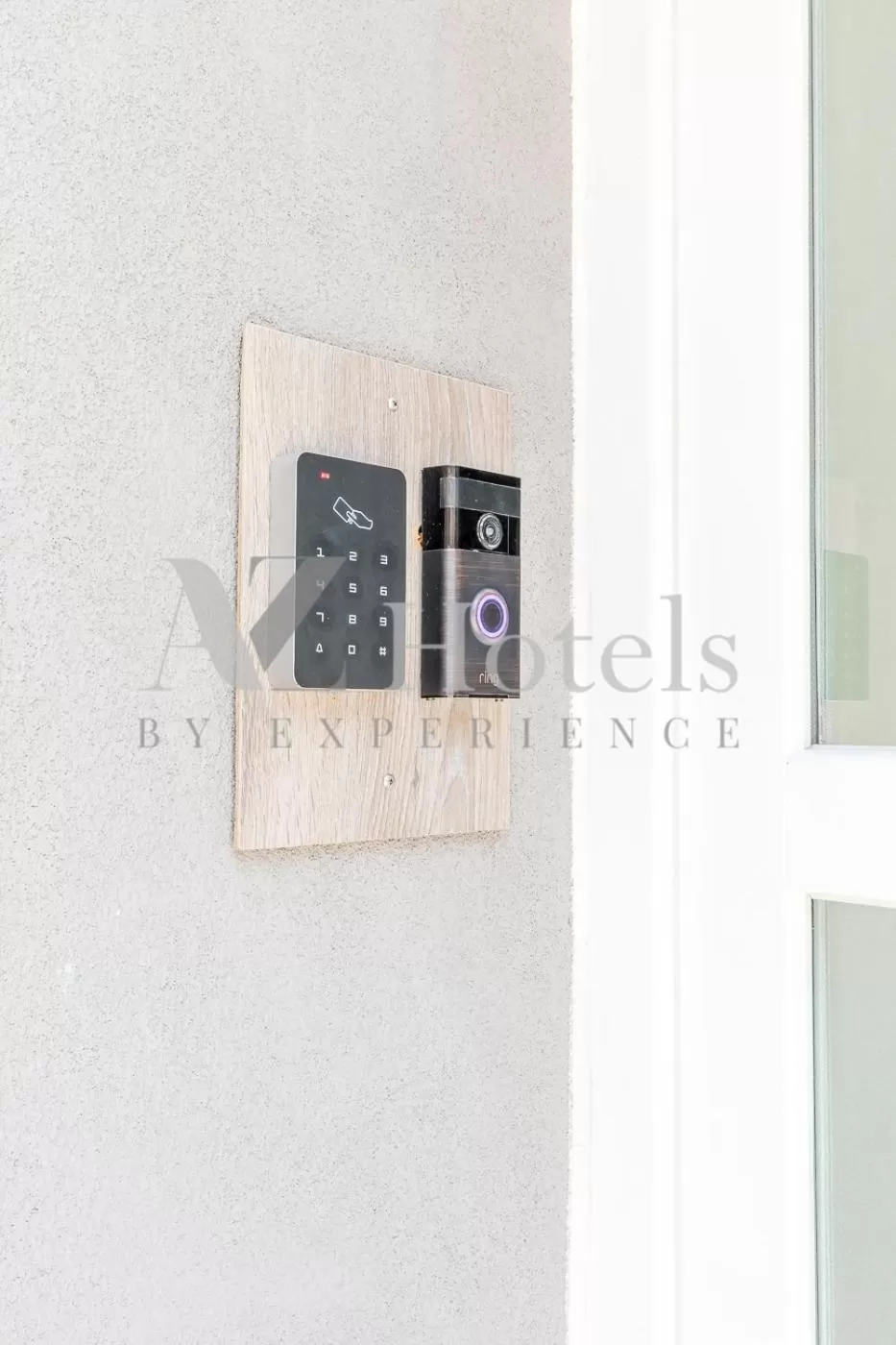 Facade/entrance in AYZ Villegas - Auto check-in property