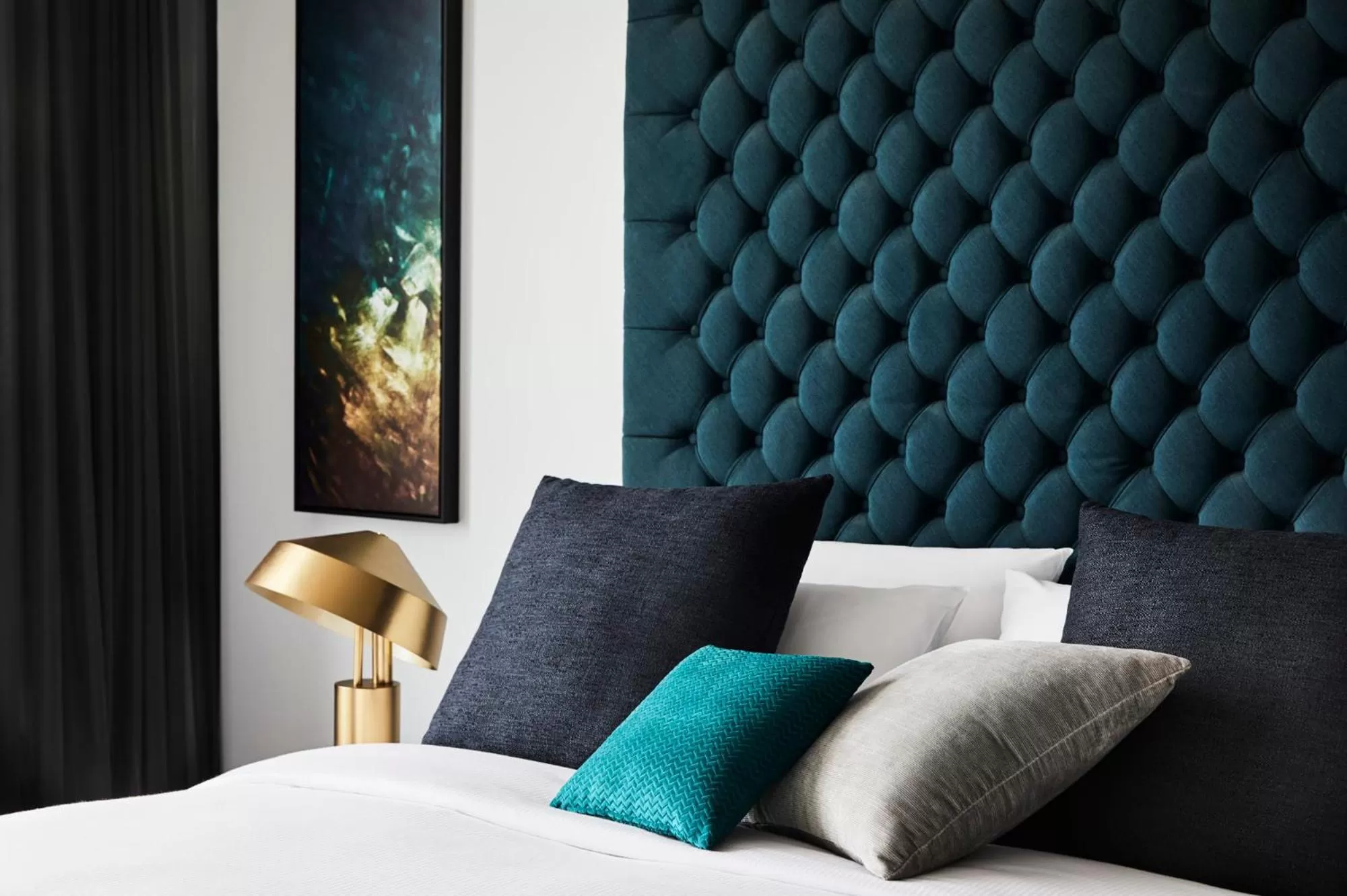 Bed in Hotel Chadstone Melbourne MGallery Collection