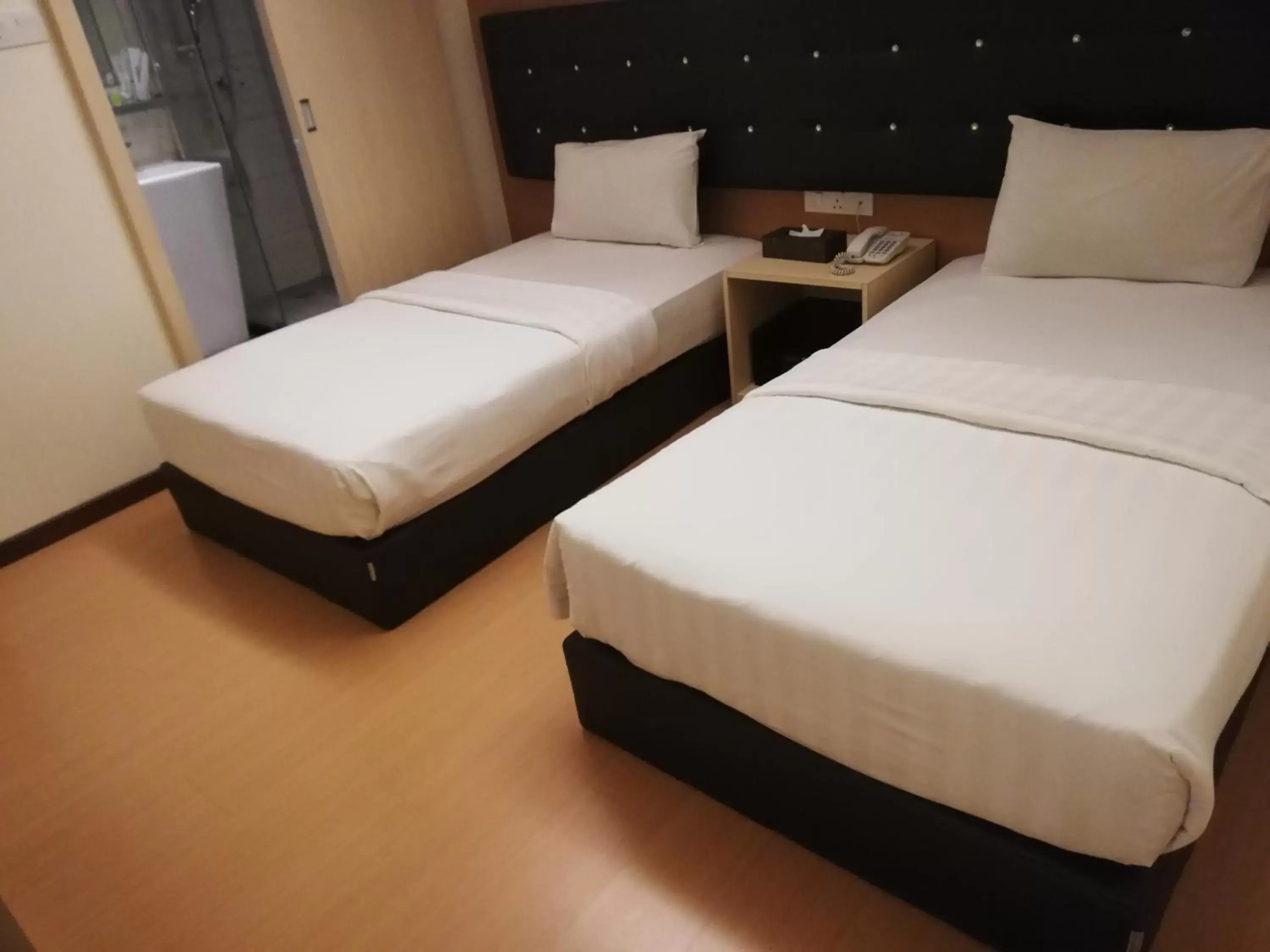 Bed in Ease Hotel Bed in Ease Hotel