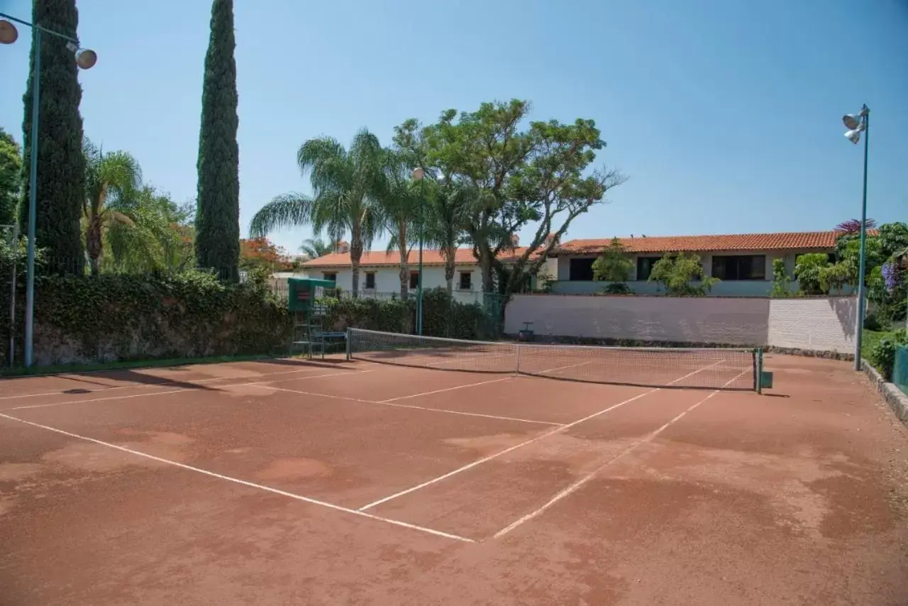 Tennis court, Tennis/Squash in La Reserva Chapala