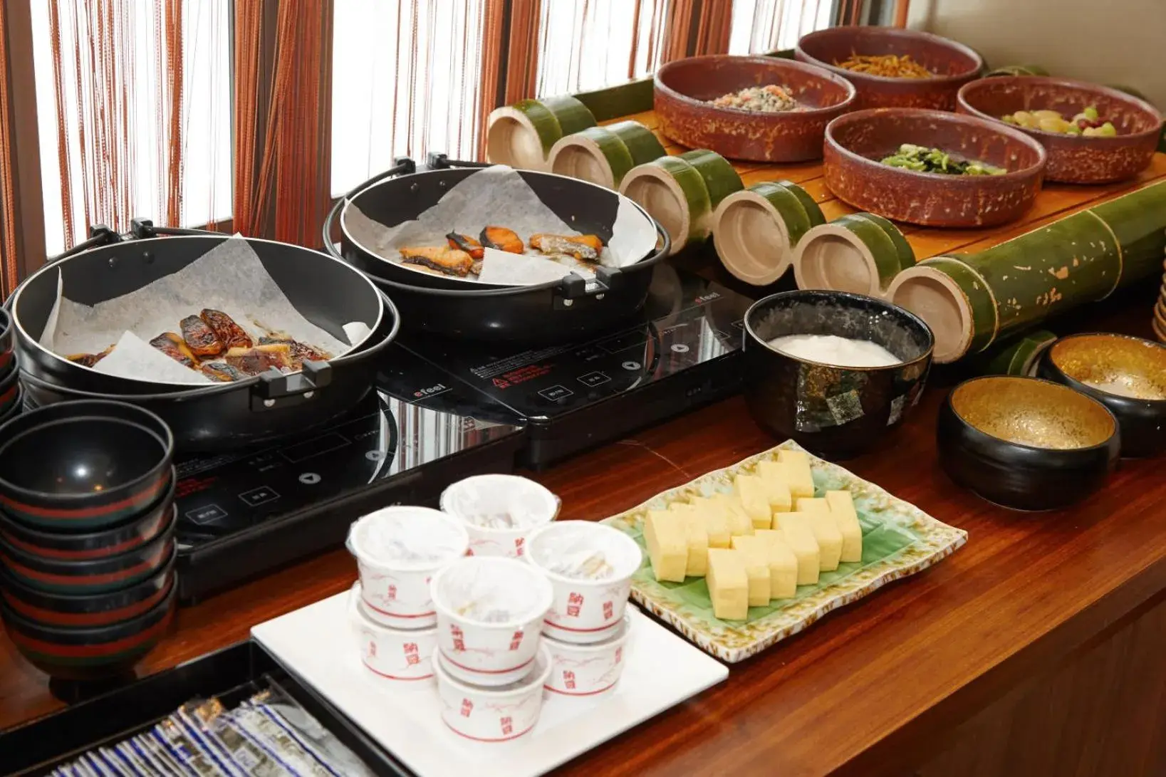 Buffet breakfast in Hotel Resol Gifu