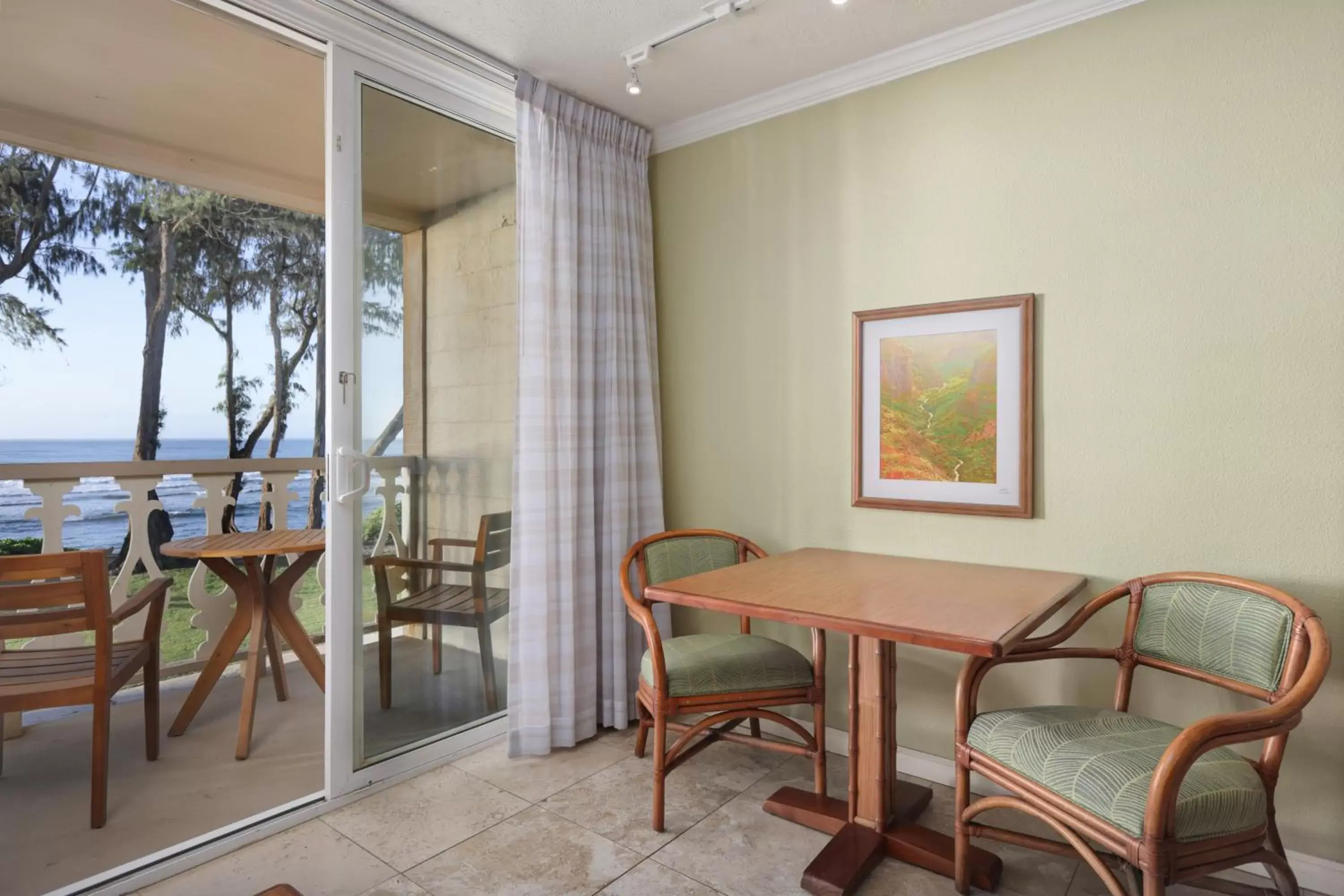 View (from property/room), Dining Area in Aston Islander On The Beach