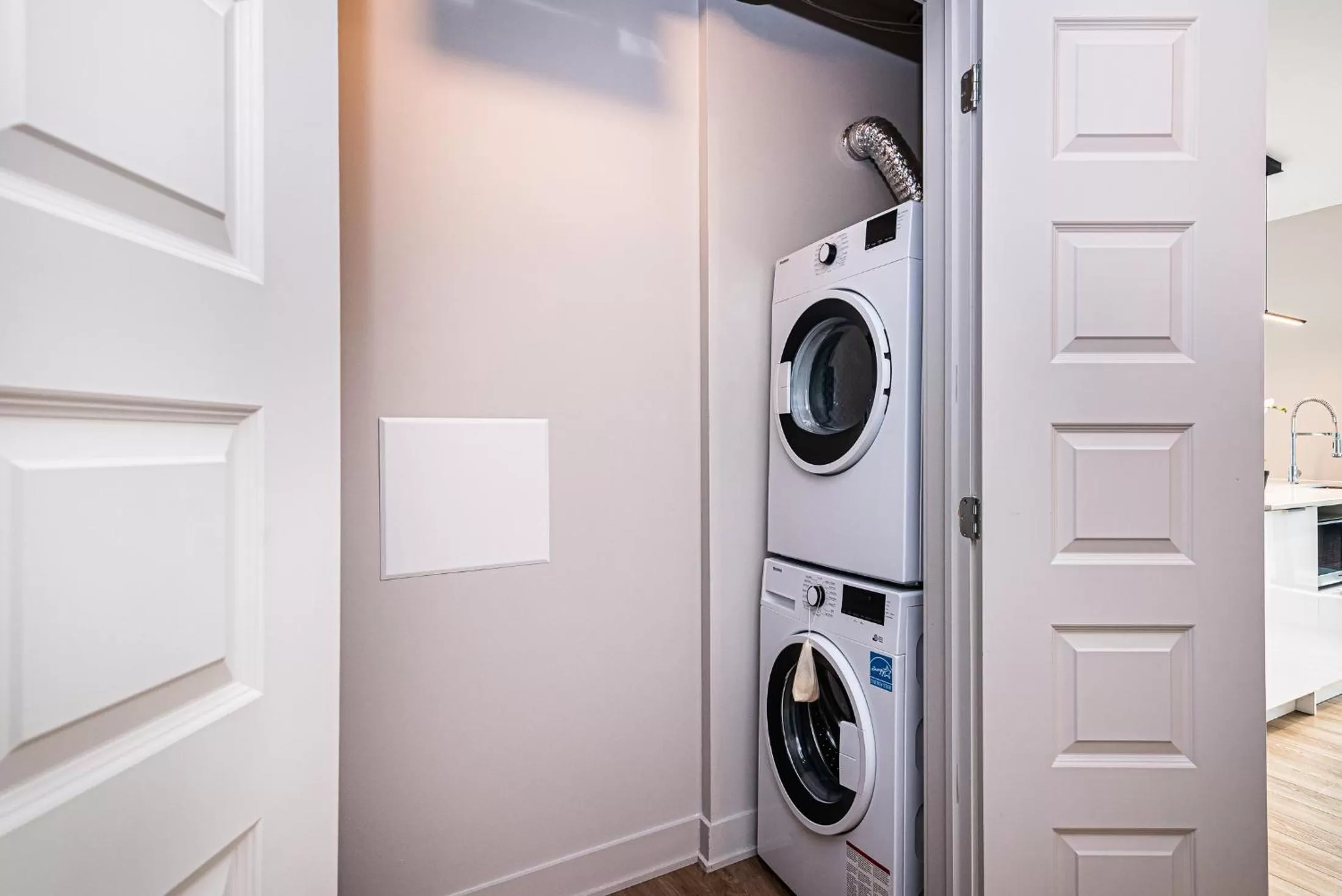 washing machine in WERFY Luxury Apart-Hotel