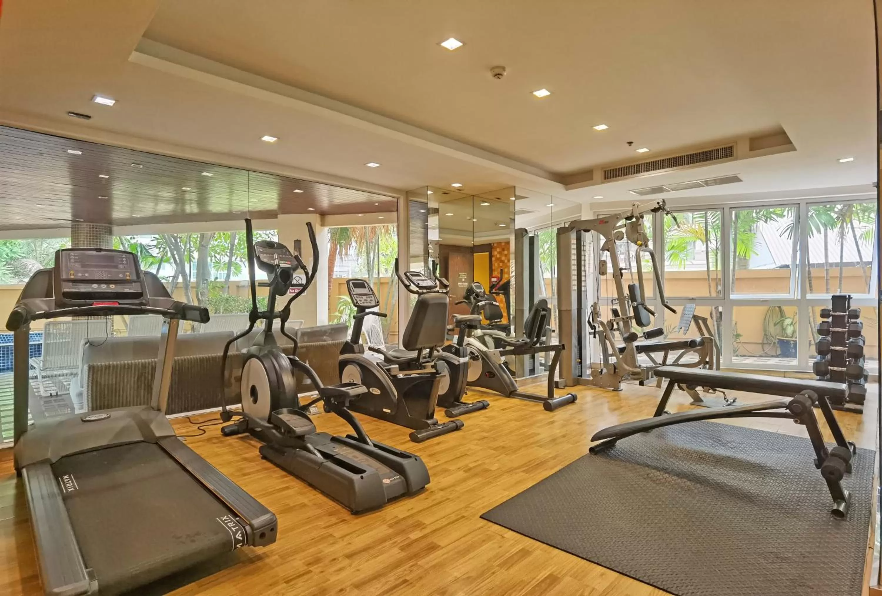 Fitness centre/facilities in Nova Gold Hotel Pattaya