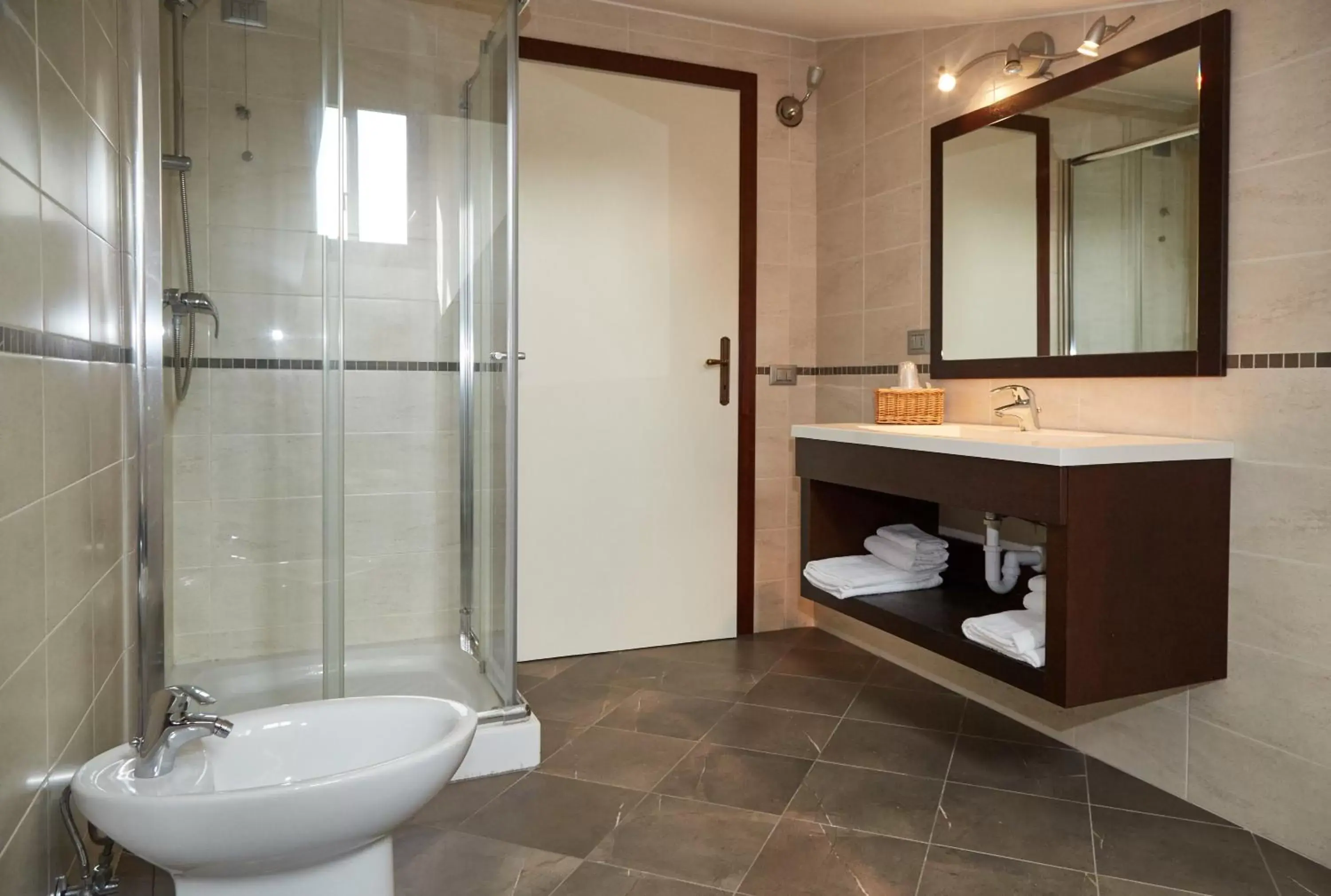 Bathroom in GREEN GARDEN Resort - Smart Hotel