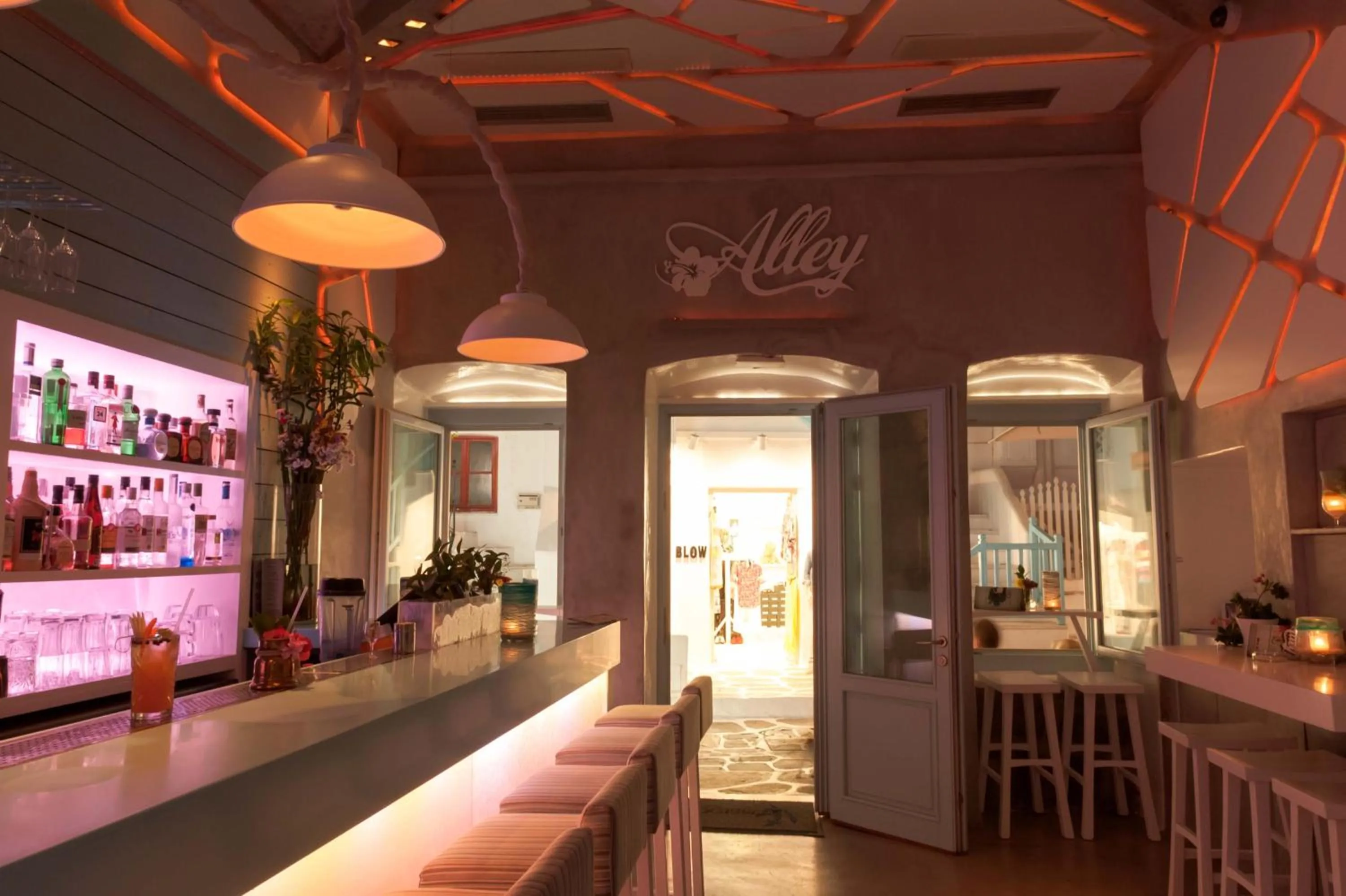 Lounge or bar in Poseidon Hotel Suites