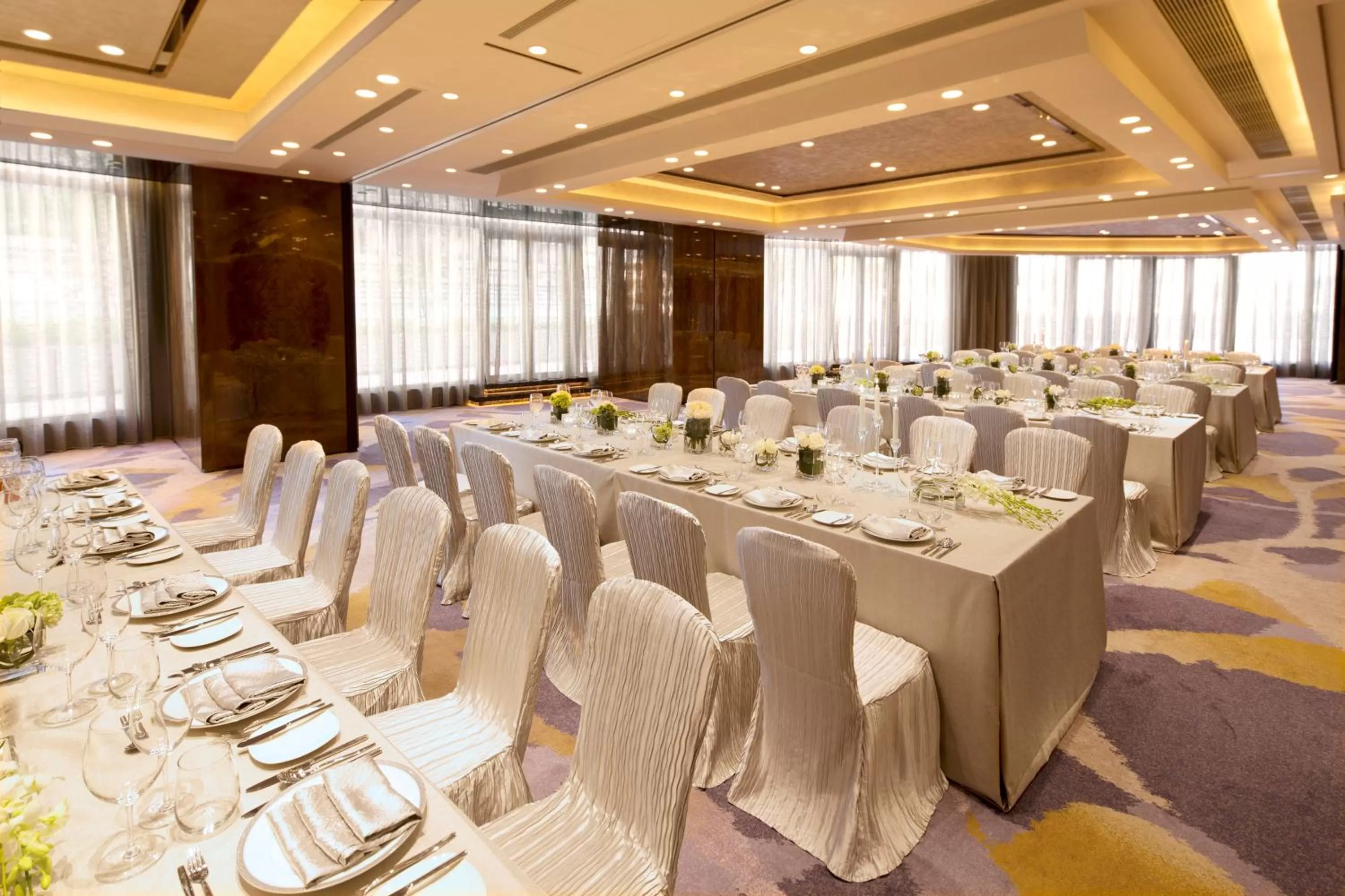 Meeting/conference room in Crowne Plaza Hong Kong Kowloon East by IHG
