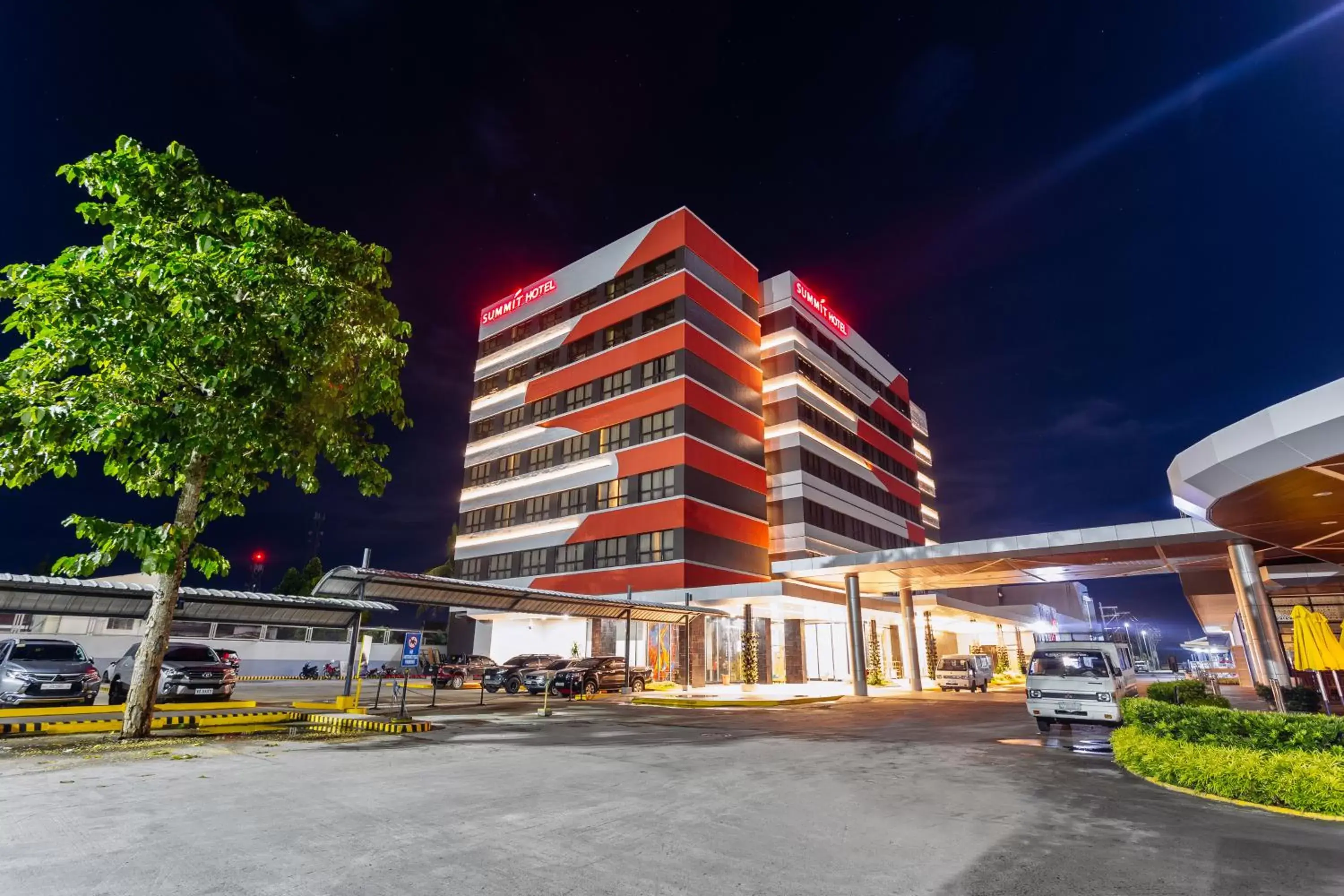 Property Building in Summit Hotel Tacloban