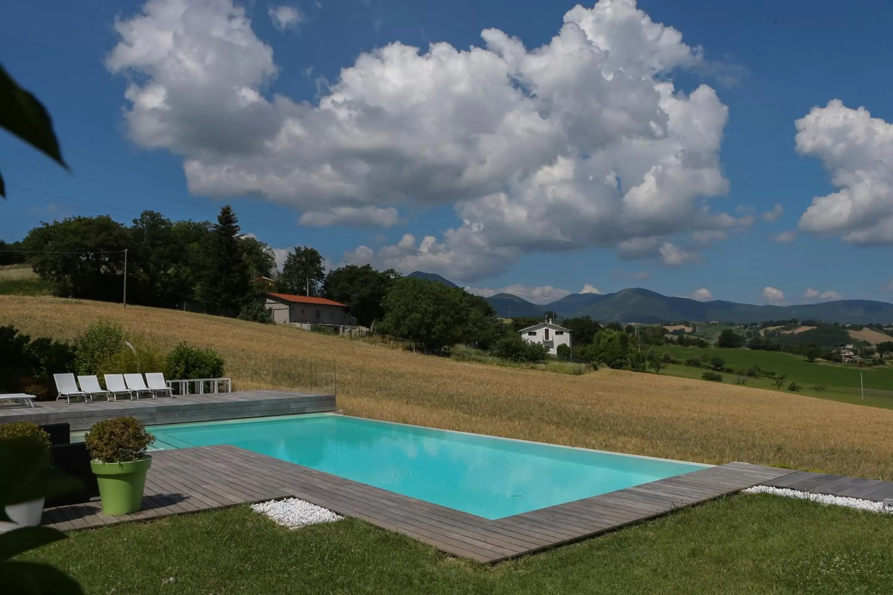Swimming Pool in Serre Alte Landscape Luxury Rooms