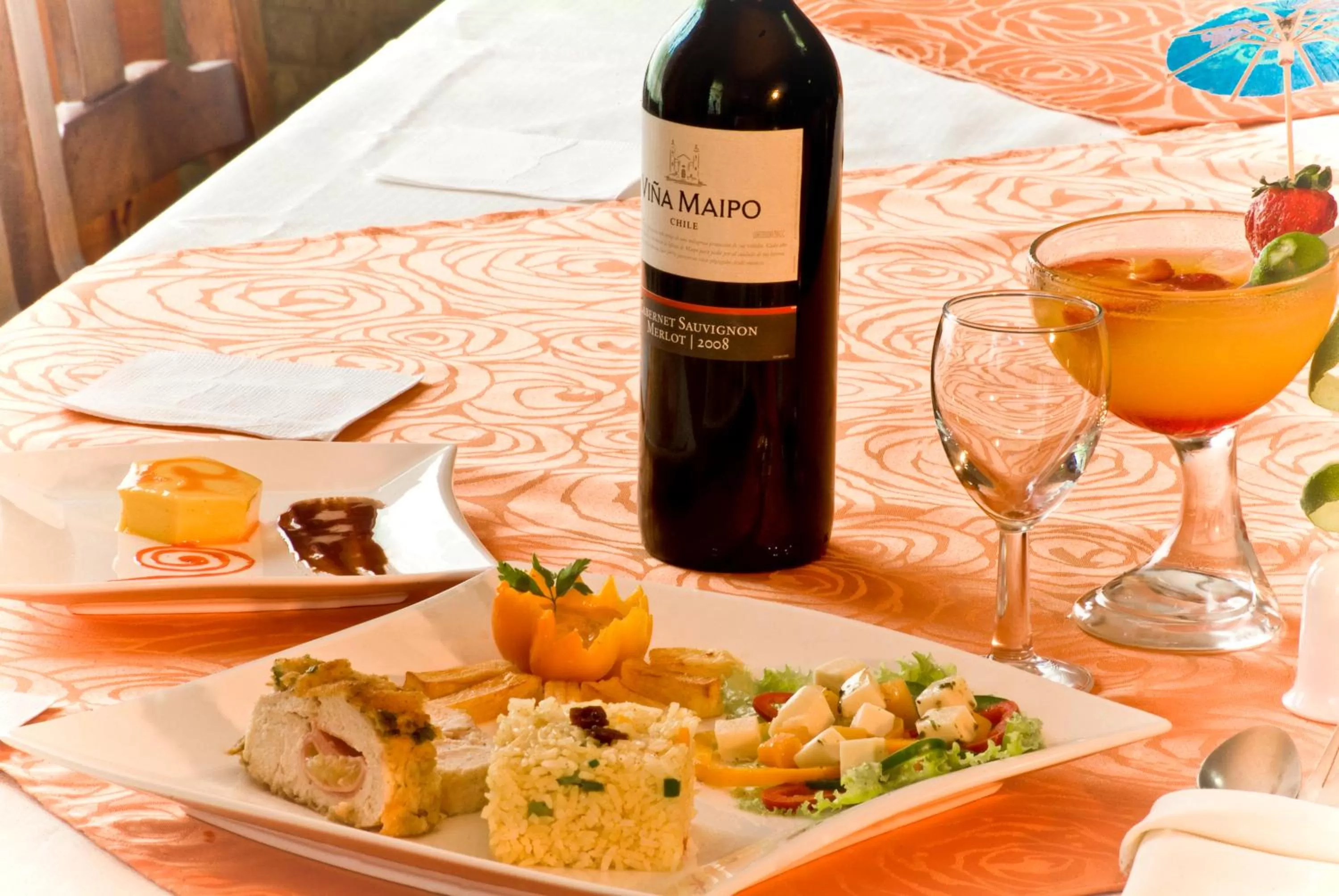 Restaurant/places to eat in Hotel Podocarpus