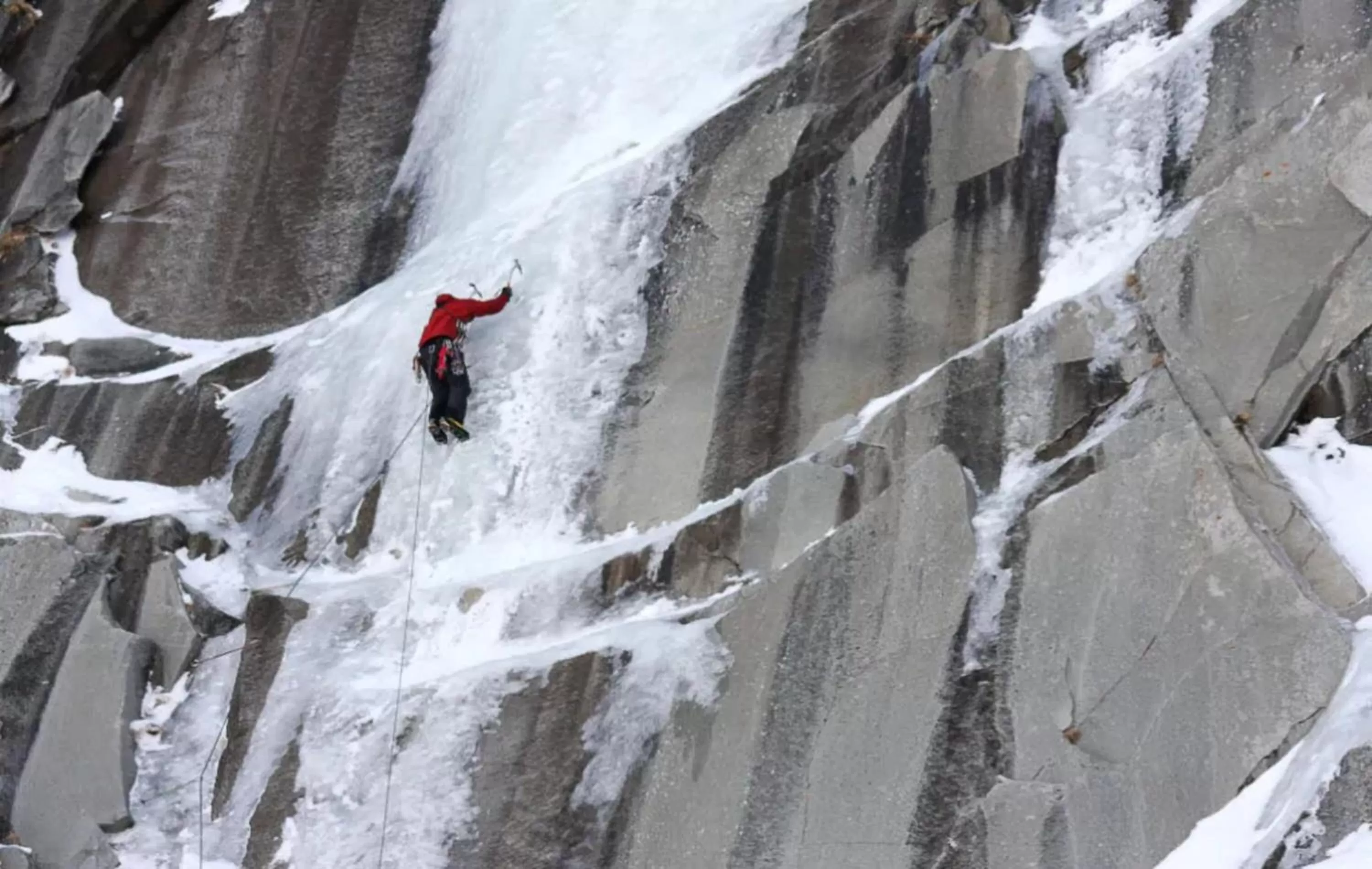 Natural landscape in Empeiria High Sierra Hotel