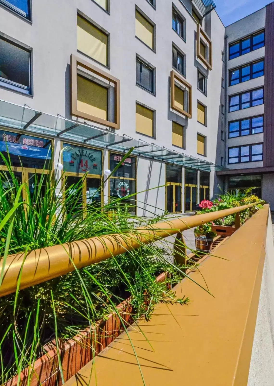 Balcony/Terrace, Property Building in The Originals Résidence, Grenoble Université Balcony/Terrace, Property Building in The Originals Résidence, Grenoble Université