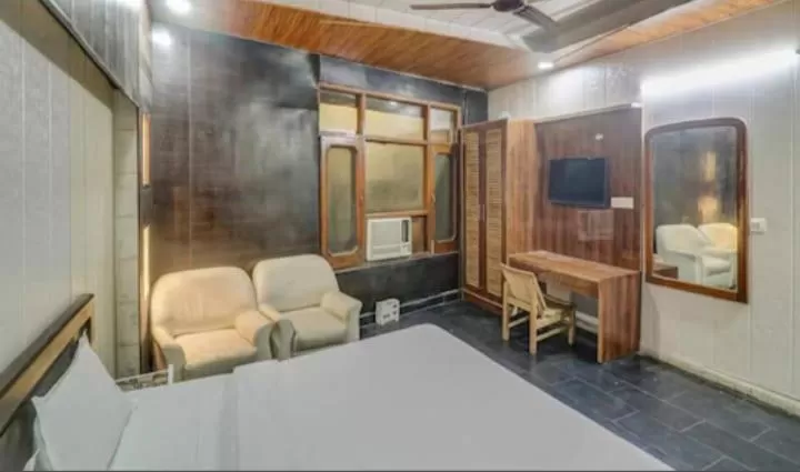 Bathroom in HOTEL Royal Plaza