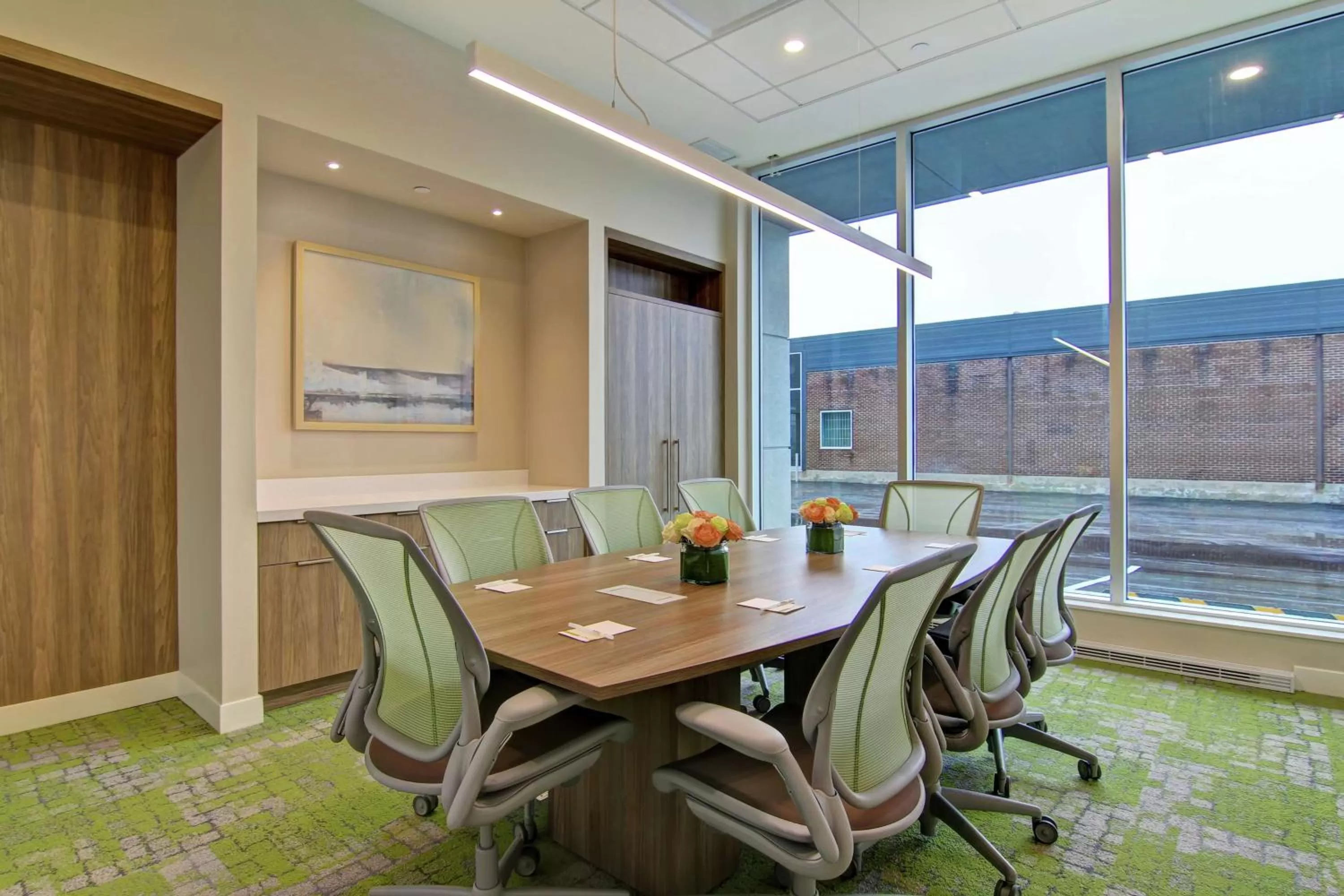 Meeting/conference room in Home2 Suites By Hilton Montreal Dorval