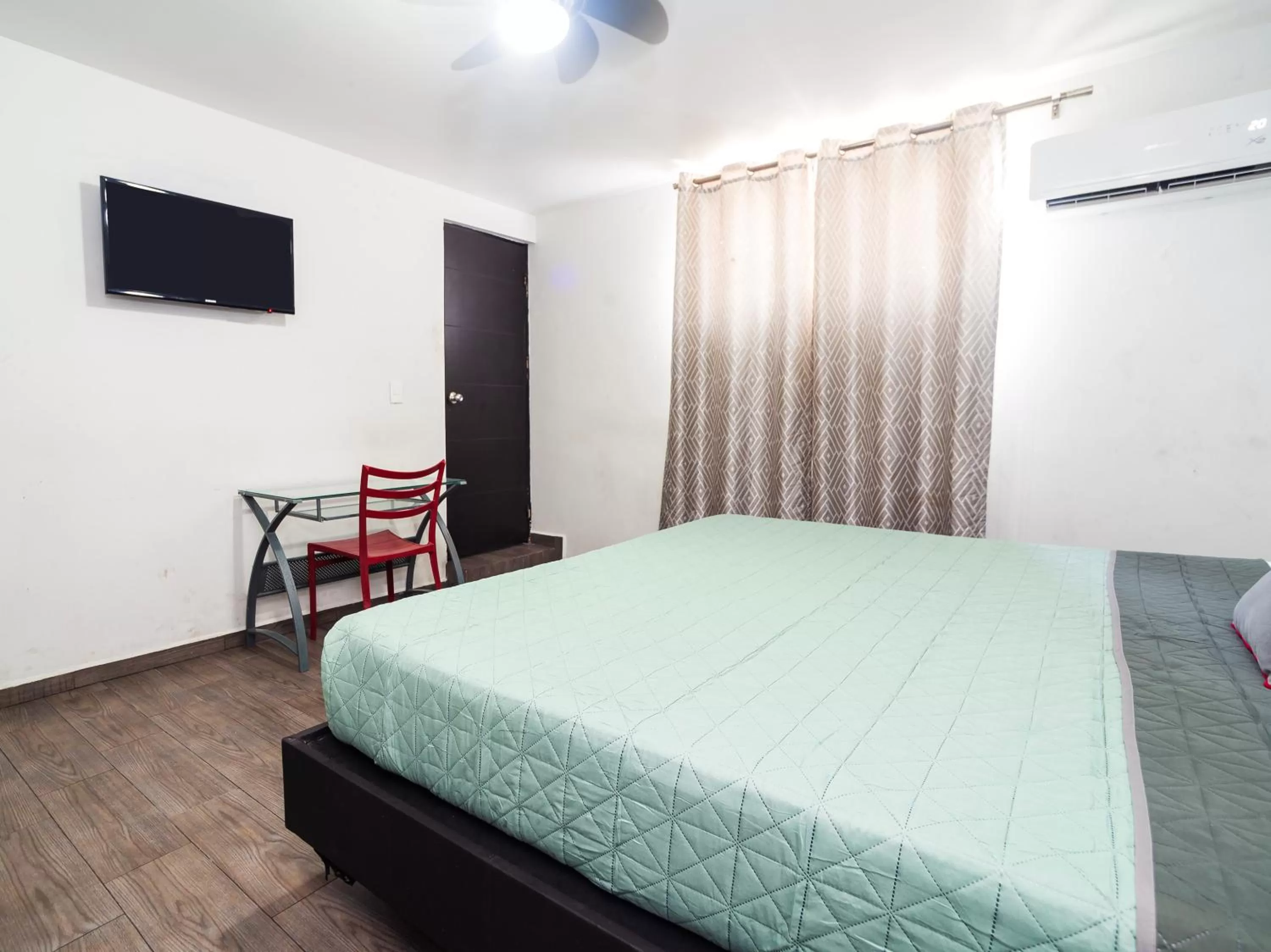 Bed in ADHOC Express