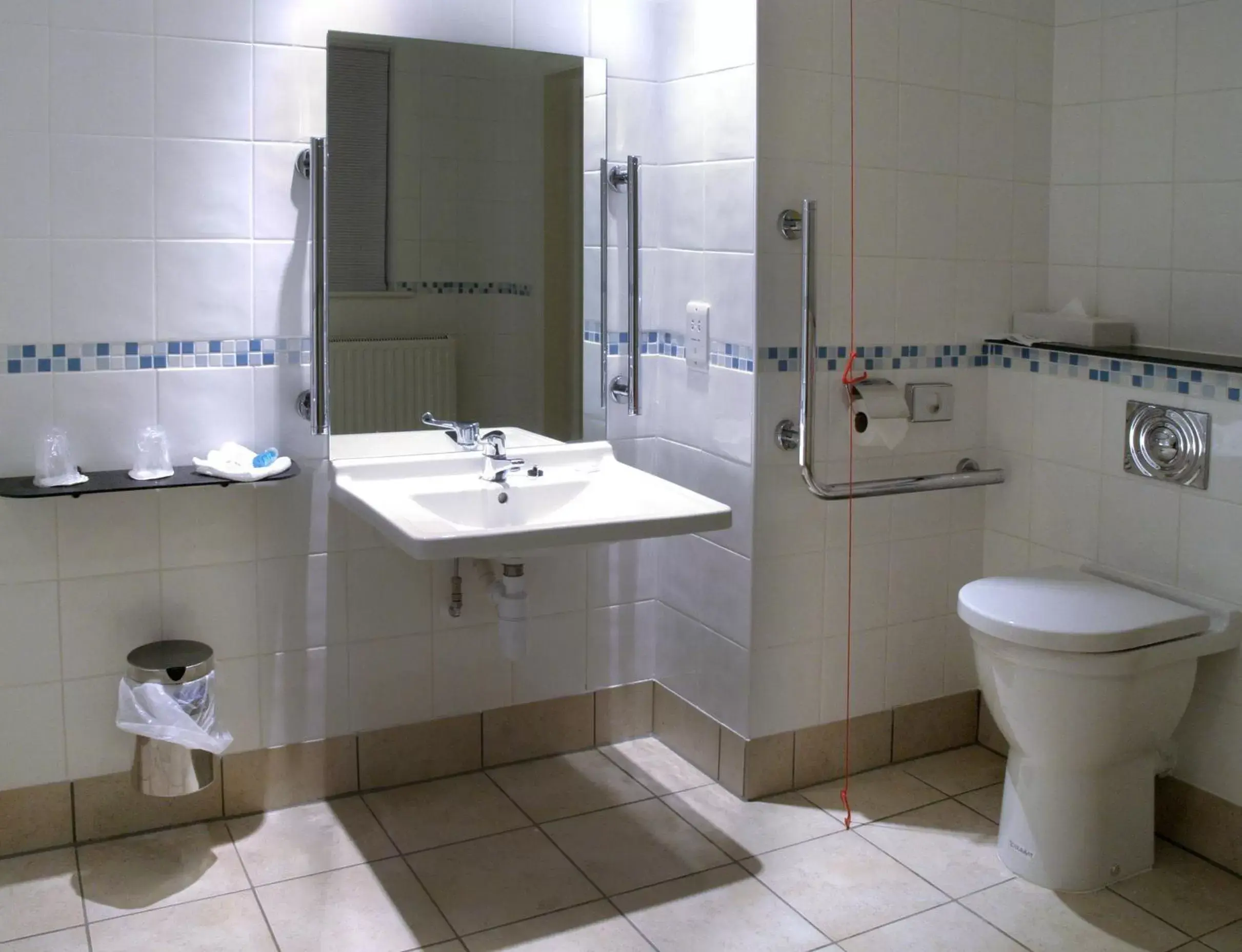 Bathroom in Holiday Inn Chester South, an IHG Hotel