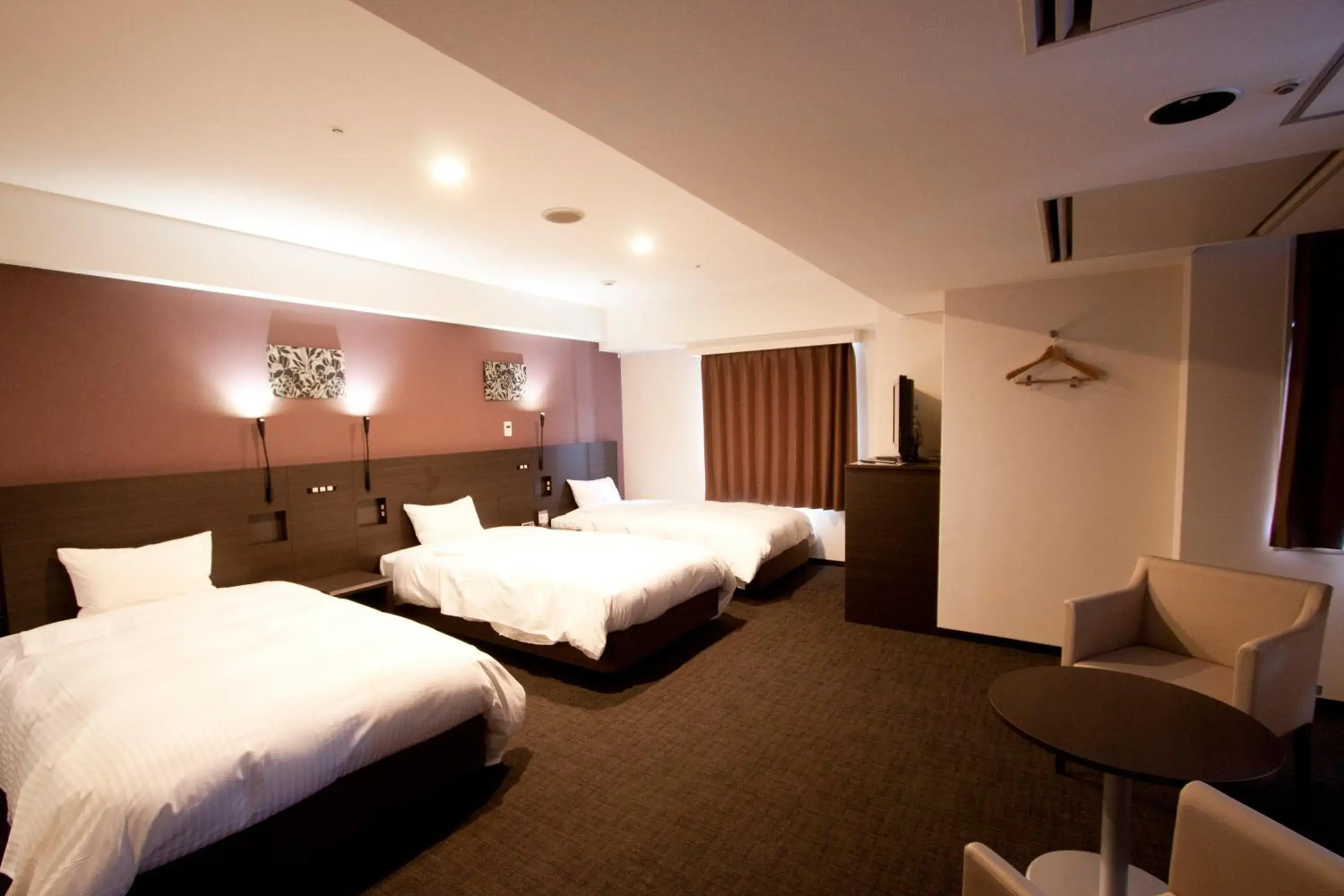 Photo of the whole room, Bed in Smile Hotel Kyoto Shijo