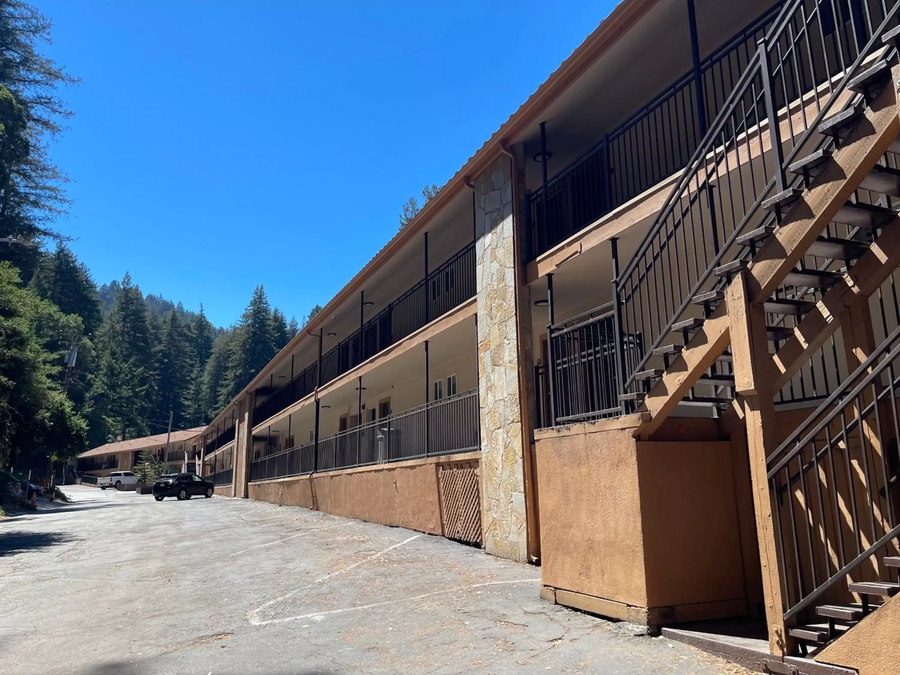 Parking, Property Building in The Historic Brookdale Lodge, Santa Cruz Mountains