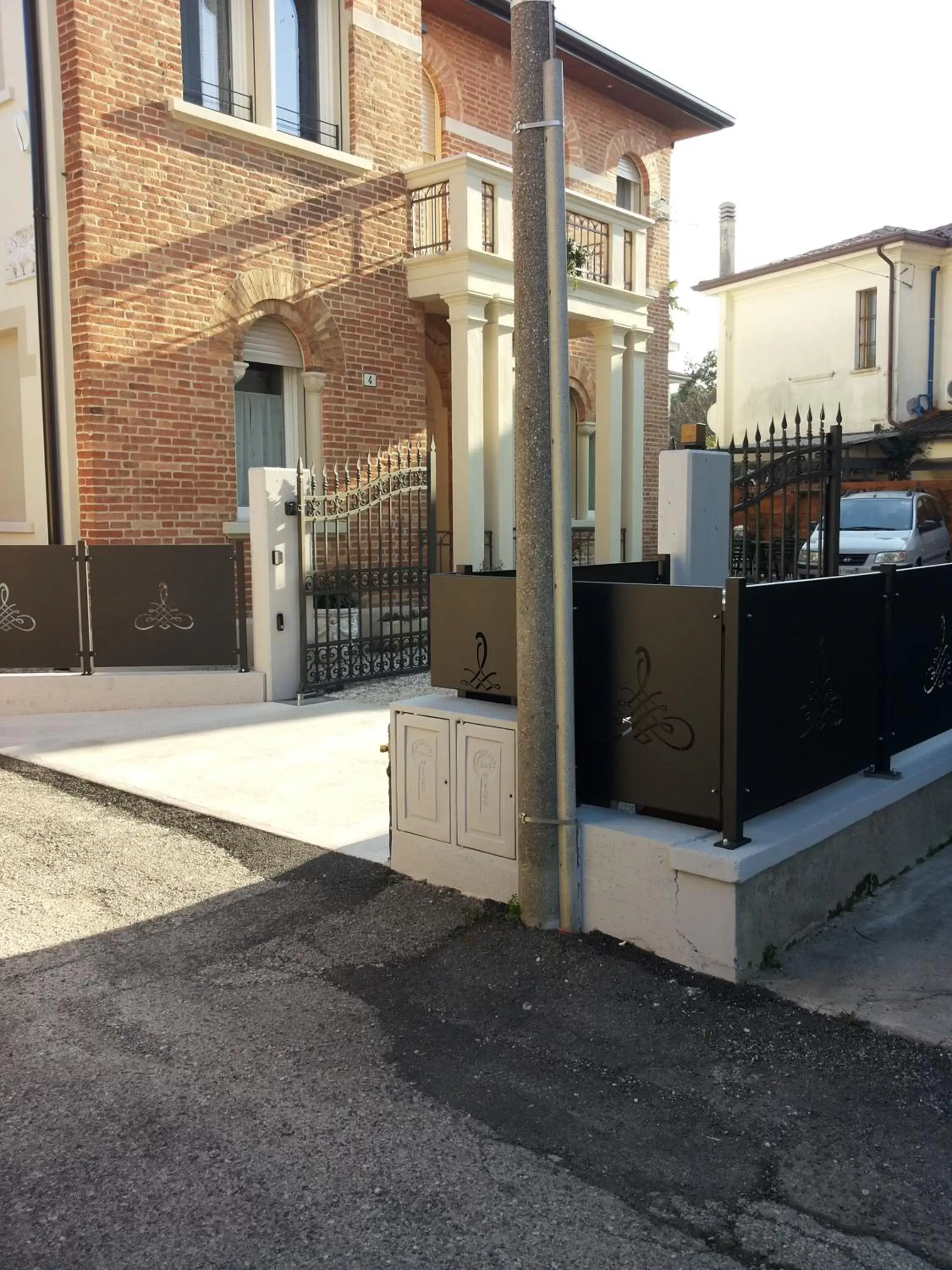 Facade/entrance, Property Building in Dafne B&B