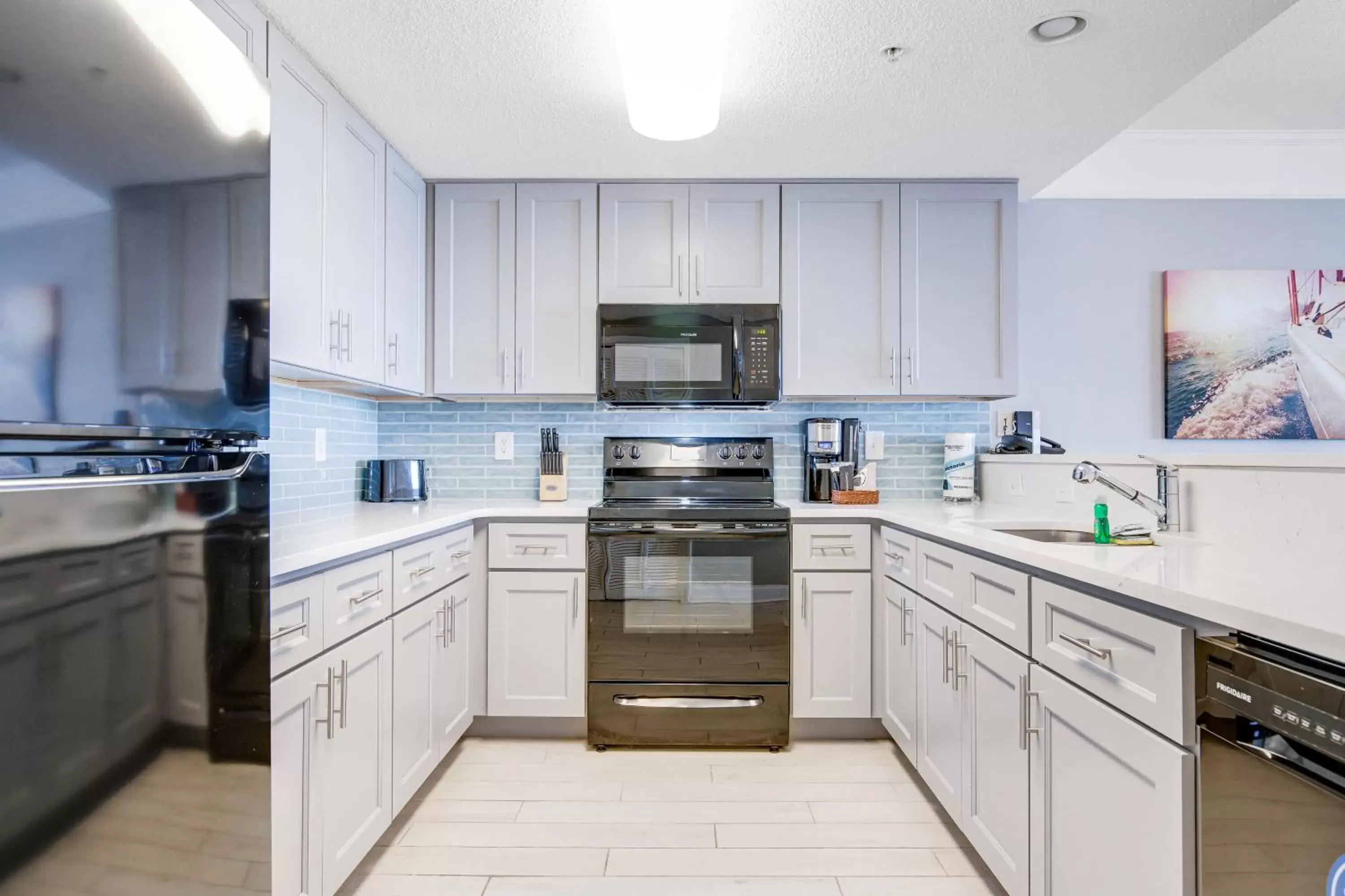 Kitchen or kitchenette, Kitchen/Kitchenette in Anderson Ocean Club and Spa by Oceana Resorts