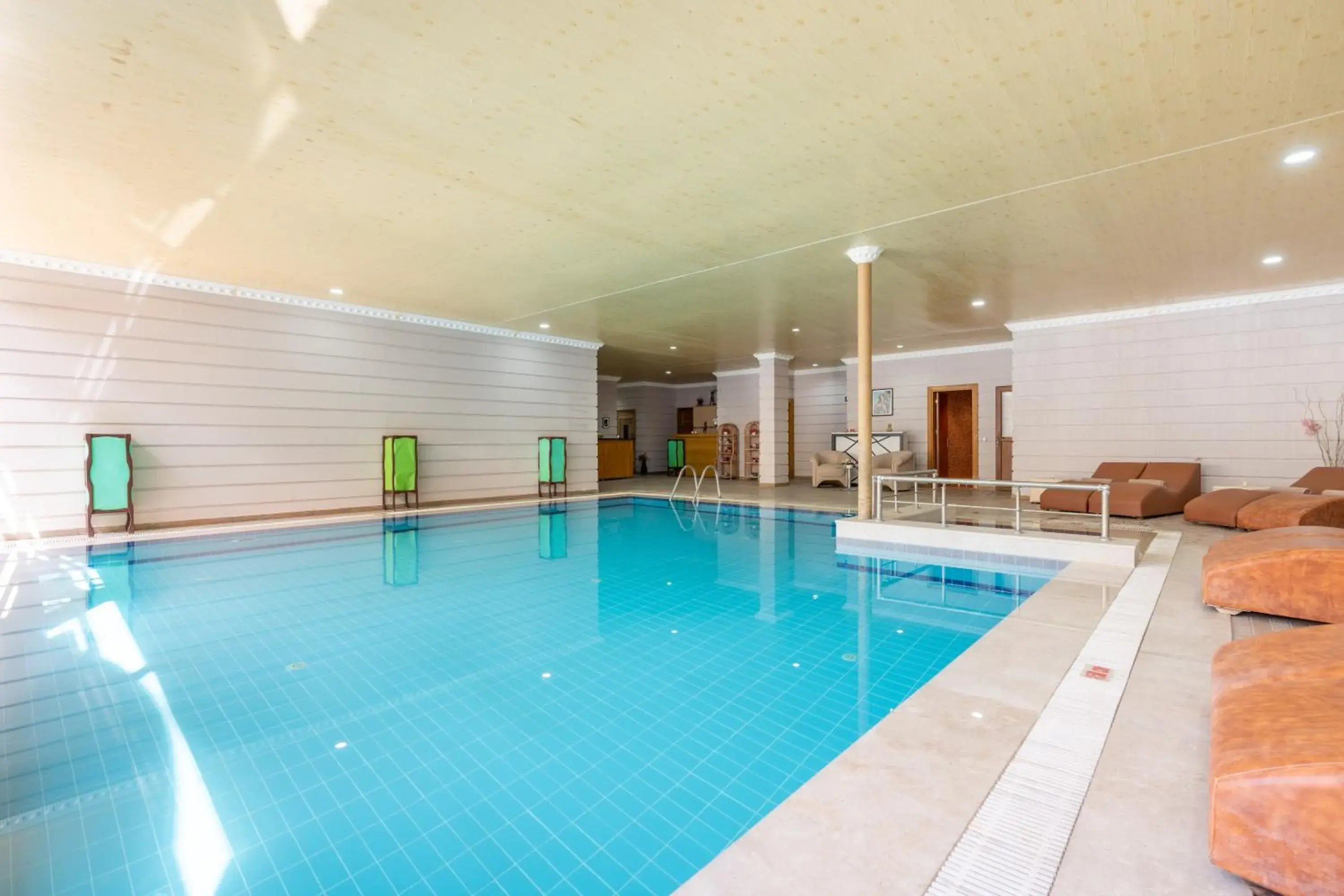 Spa and wellness centre/facilities, Swimming Pool in Grand Viking Hotel