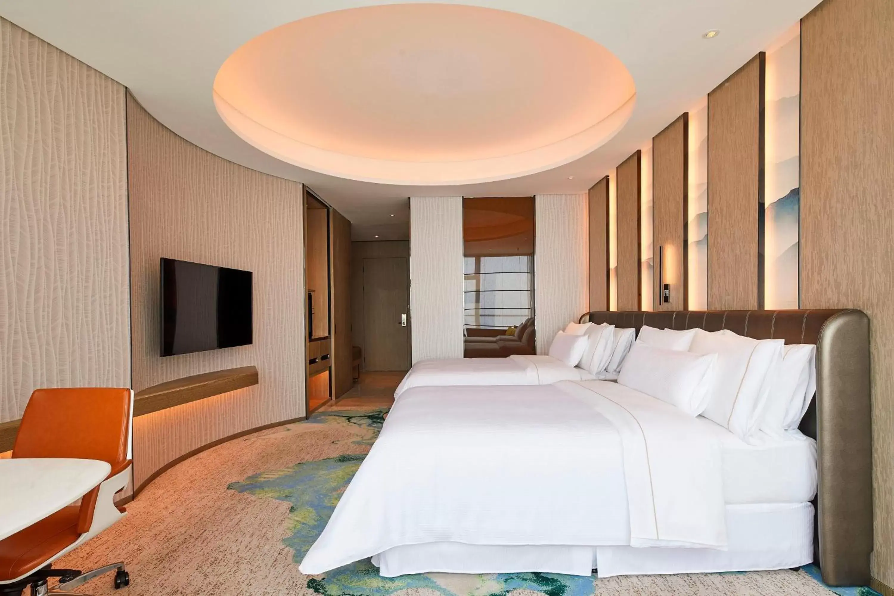 Photo of the whole room, Bed in The Westin Wenzhou