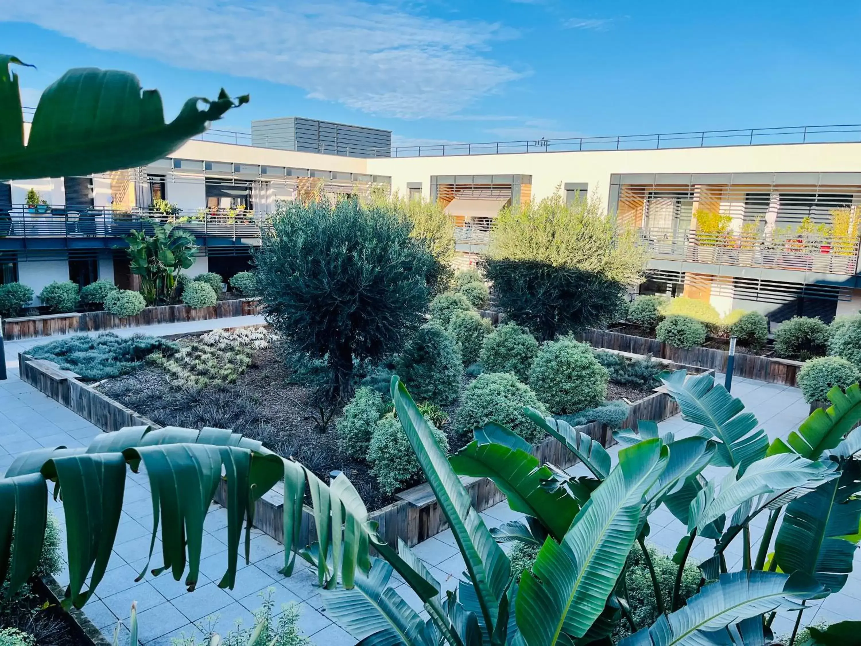 Garden in Les Patios de St-Pierre