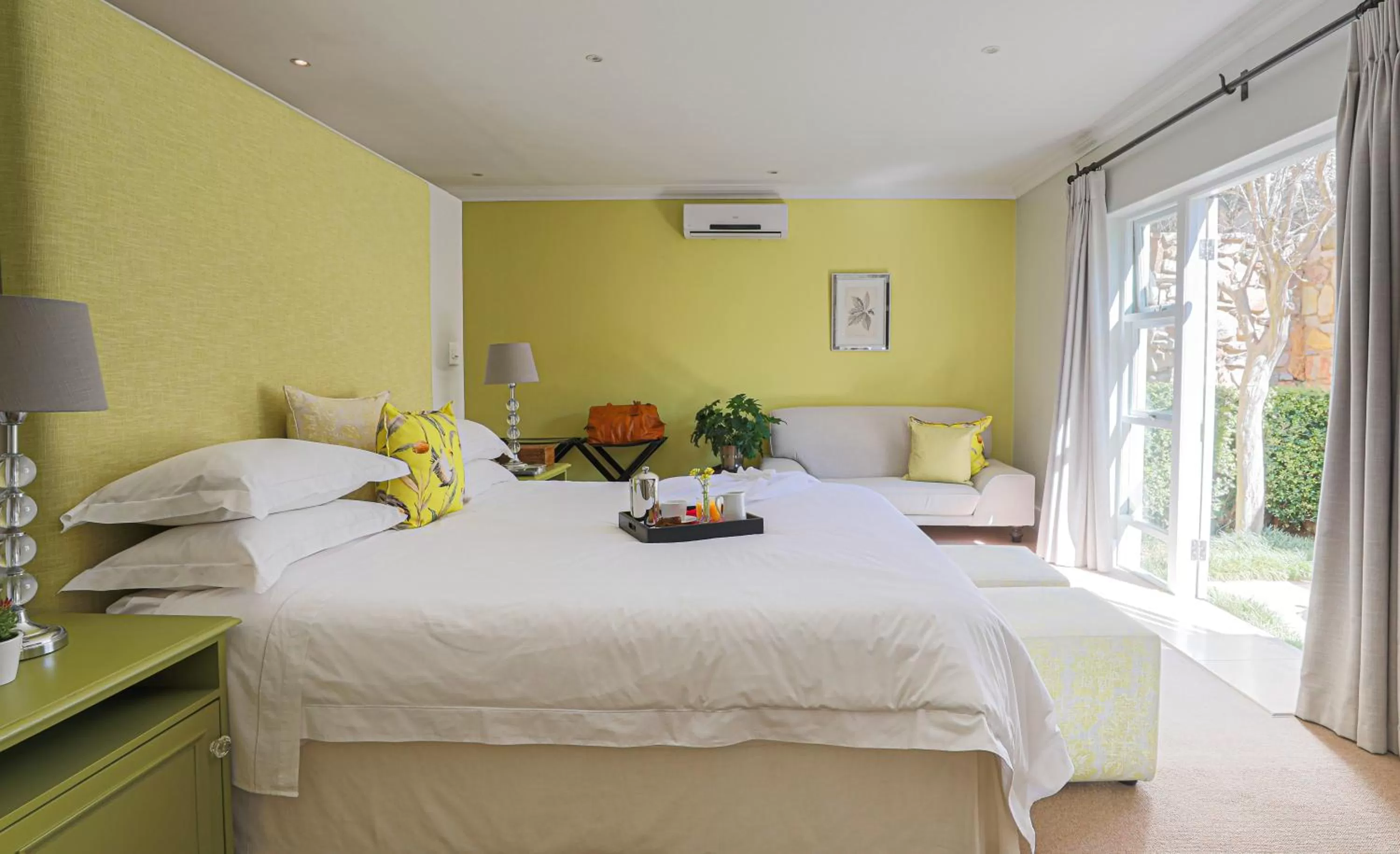 Bedroom, Bed in The Parkwood