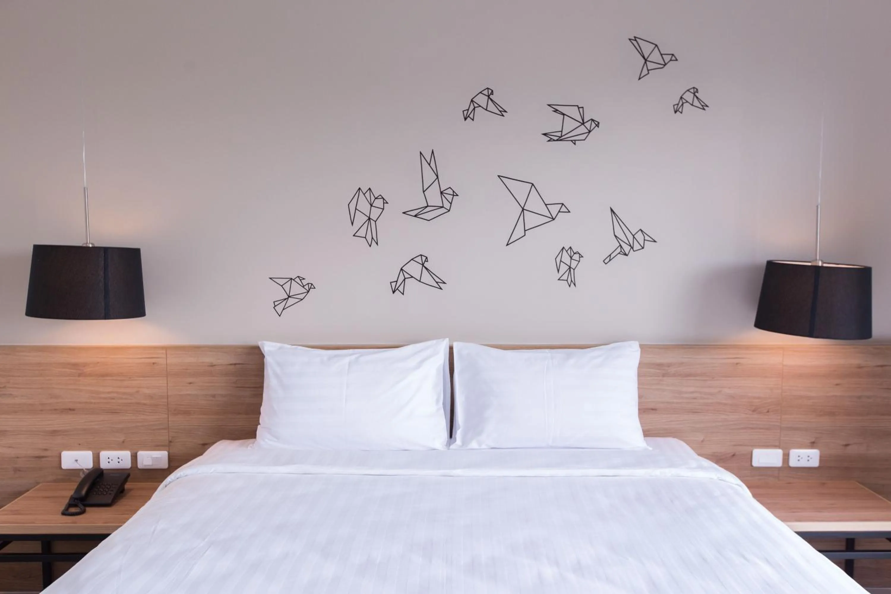 Bedroom, Bed in The Journey Hotel Laksi