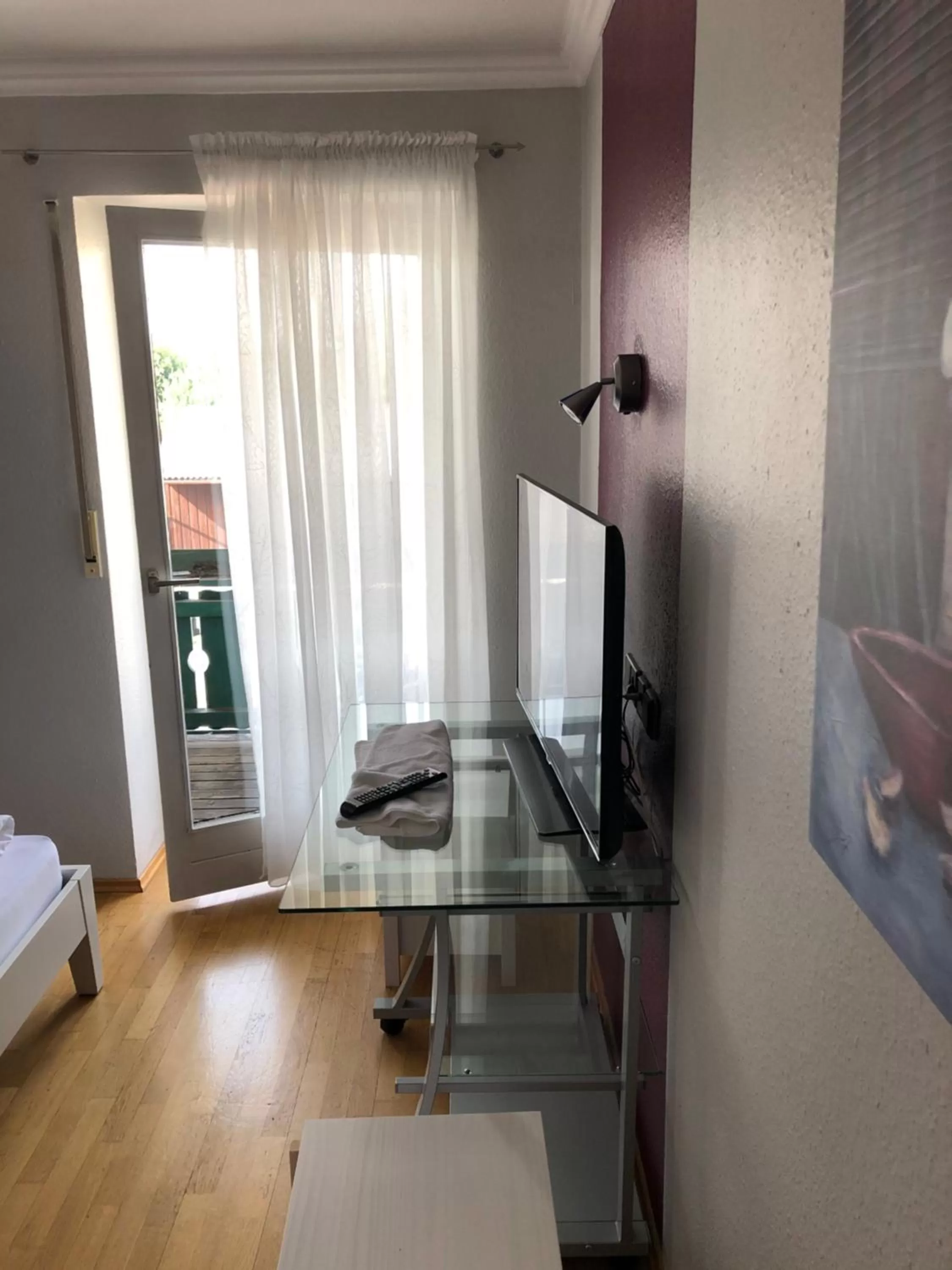 Bed in Hotel Pflieger