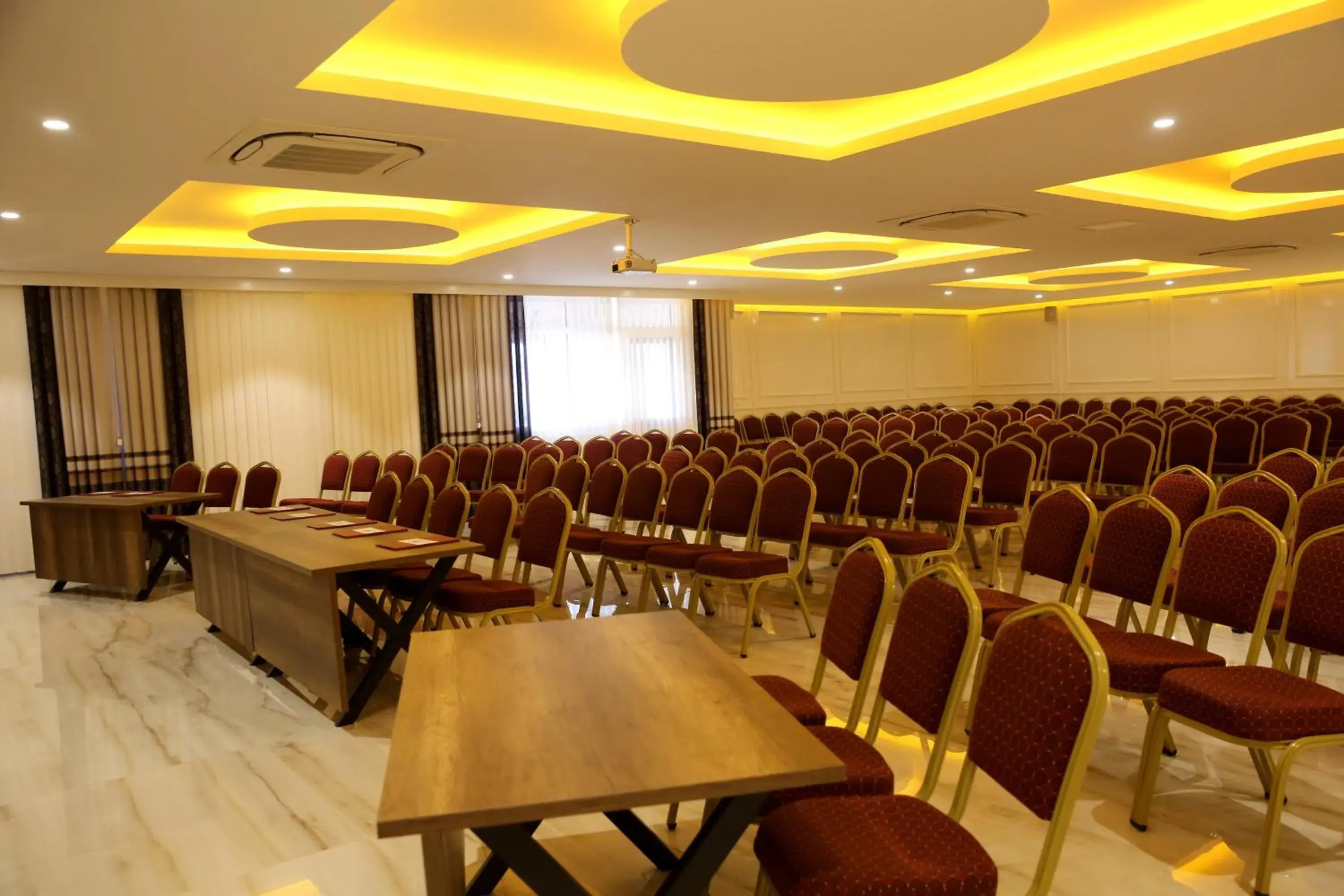 Business facilities in Emirtimes Hotel&Spa - Tuzla