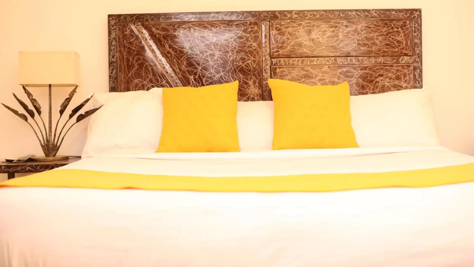Bed in ILLIYIN Boutique Hotel