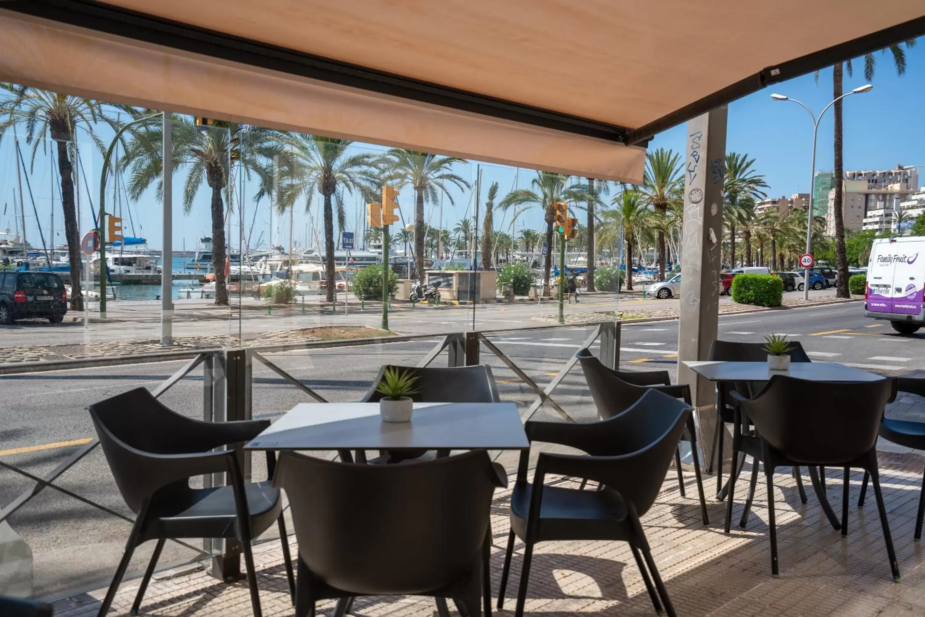 Restaurant/places to eat in Hotel Mirador Restaurant/places to eat in Hotel Mirador