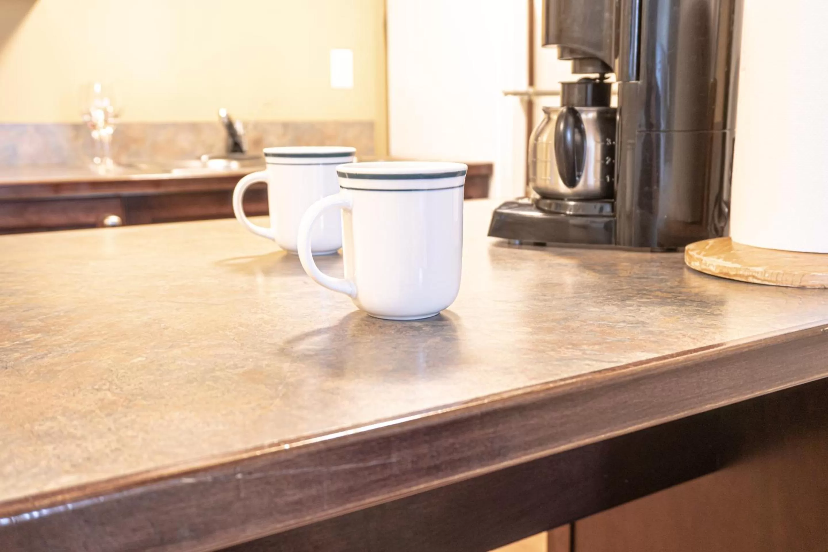 Kitchen or kitchenette in Swans Brewery, Pub & Hotel