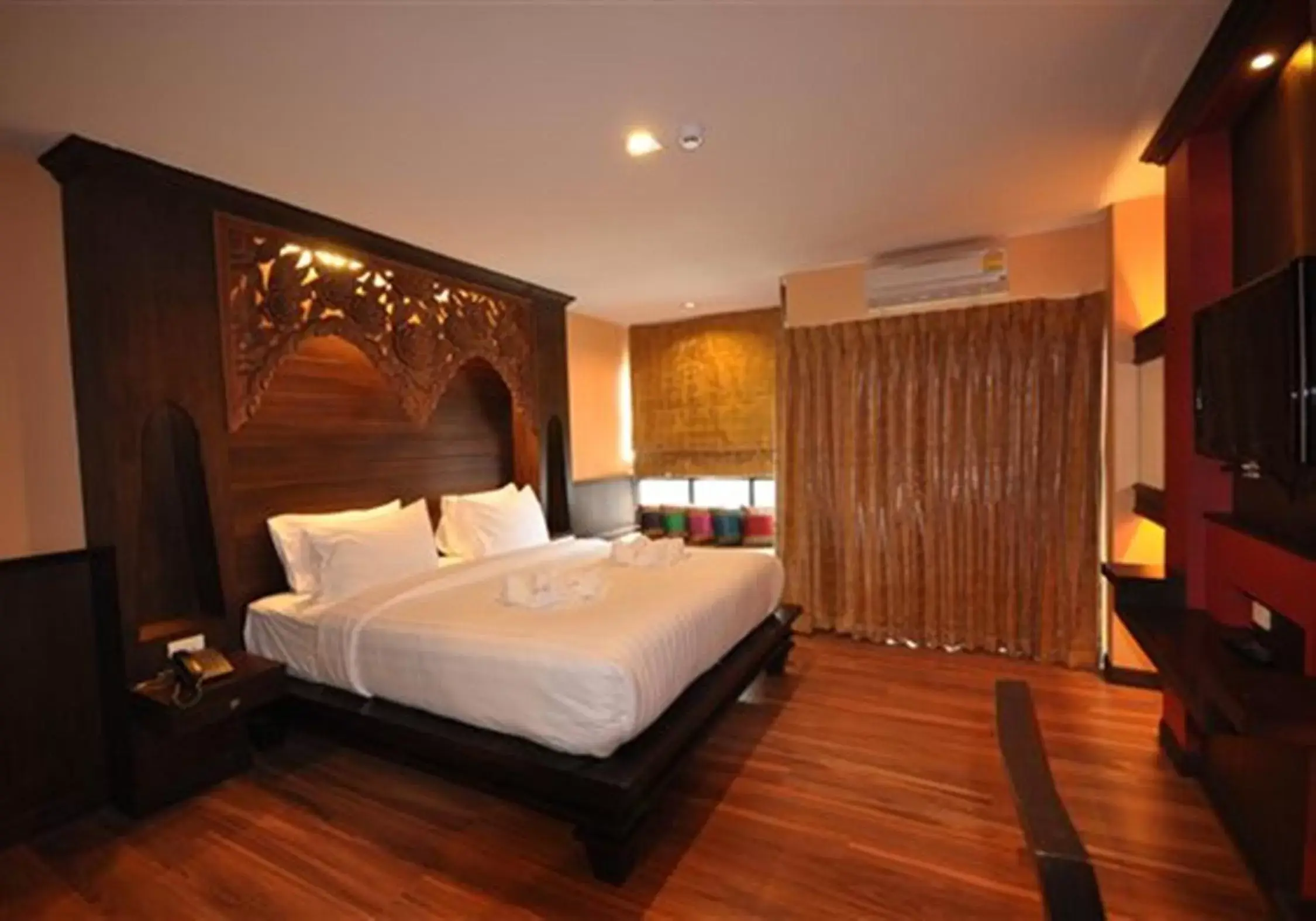 Bed in Chalelarn Hotel Hua Hin