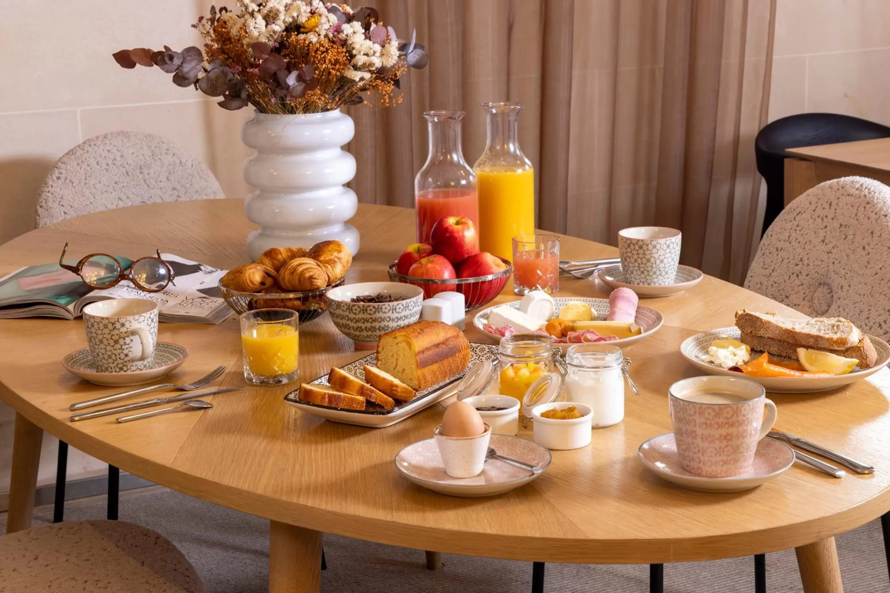Breakfast in Hôtel de Banville
