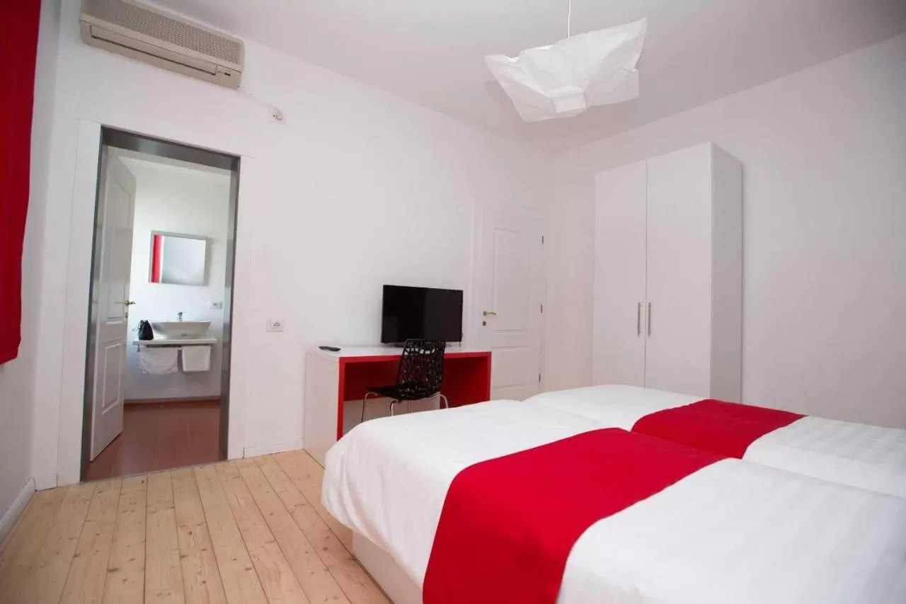 Bedroom, Bed in Hotel Rimini Tirana