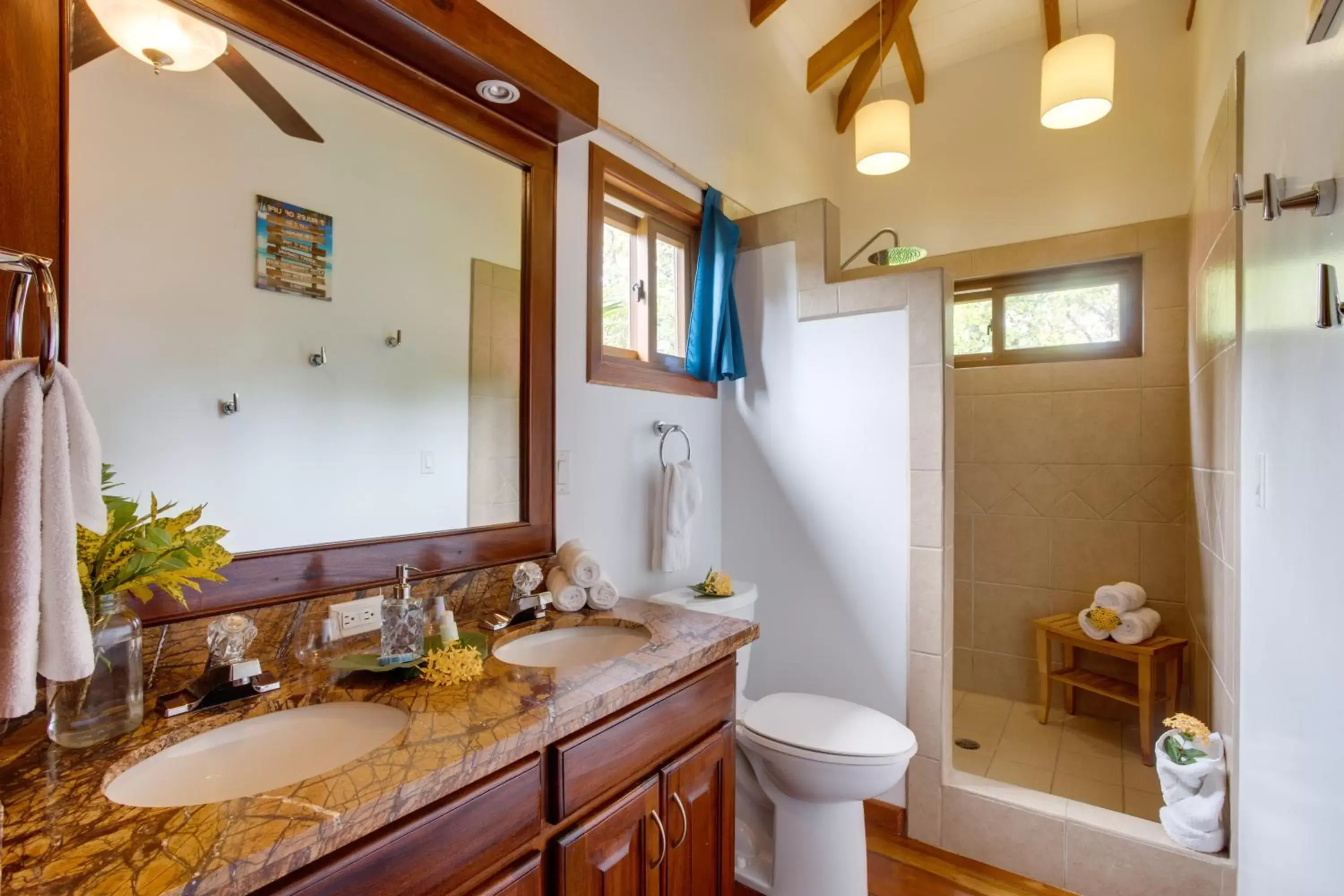 Public Bath, Bathroom in Mariposa Belize Beach Resort