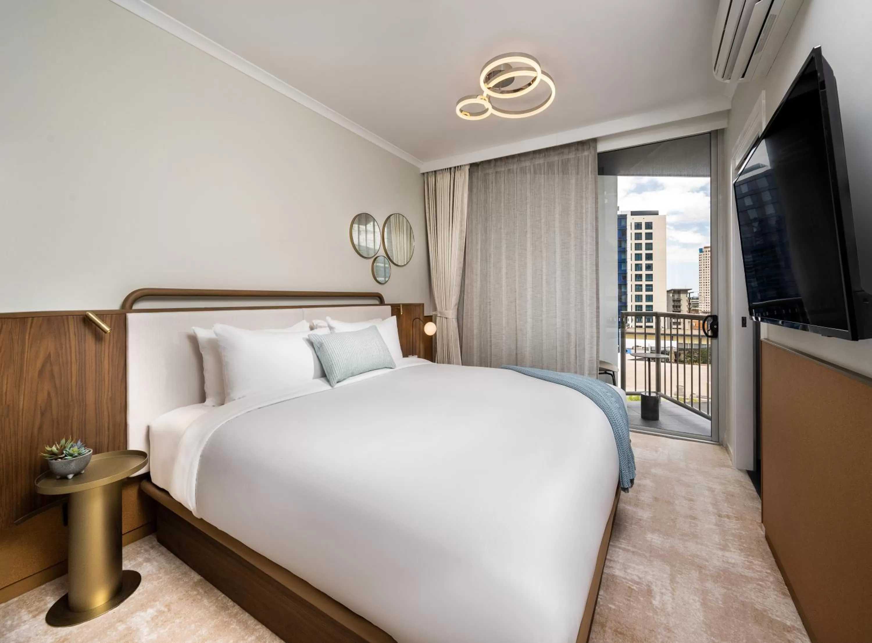 Bed in Mantra Terrace Brisbane