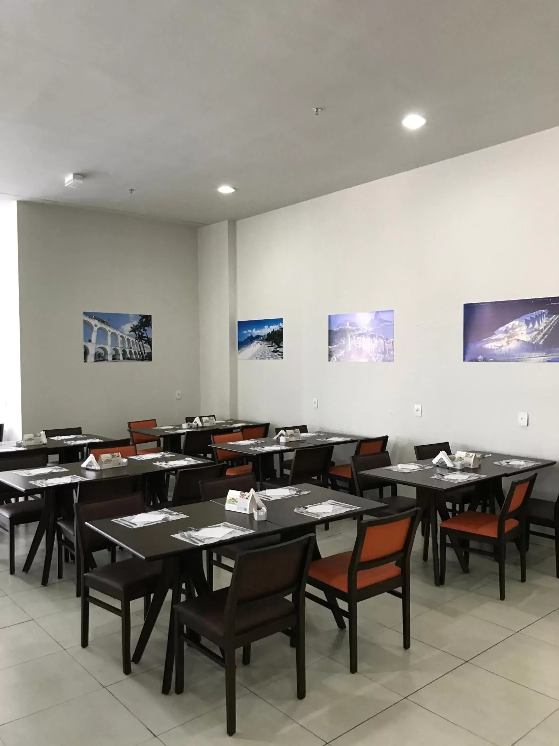 Restaurant/Places to Eat in Nobile Inn Dutra Rio De Janeiro