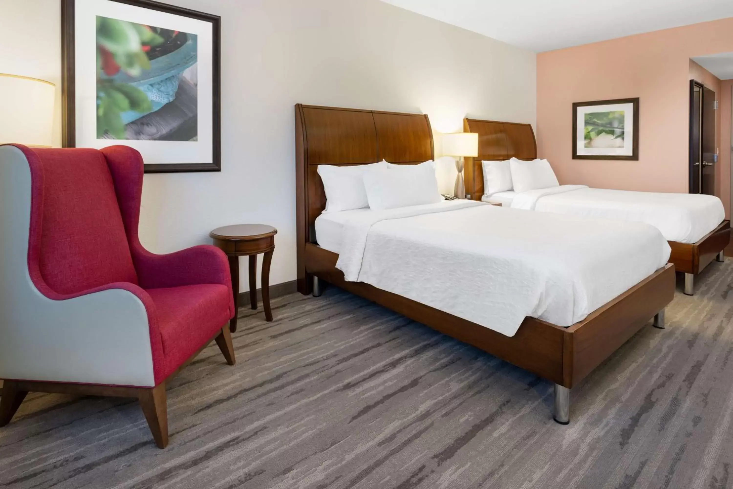 Bed in Hilton Garden Inn Roanoke